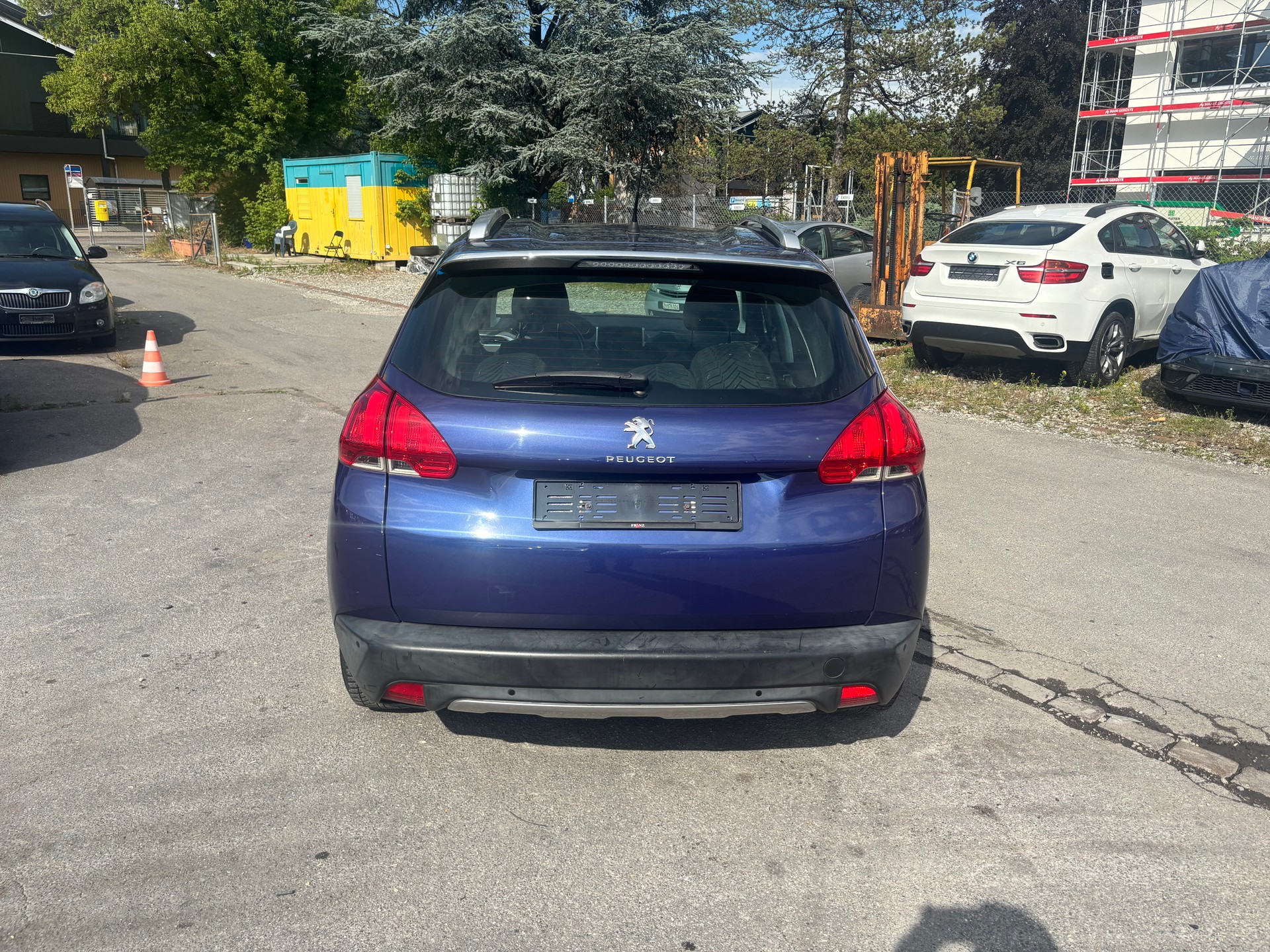 PEUGEOT 2008 1.2 PureTech Active-image-3