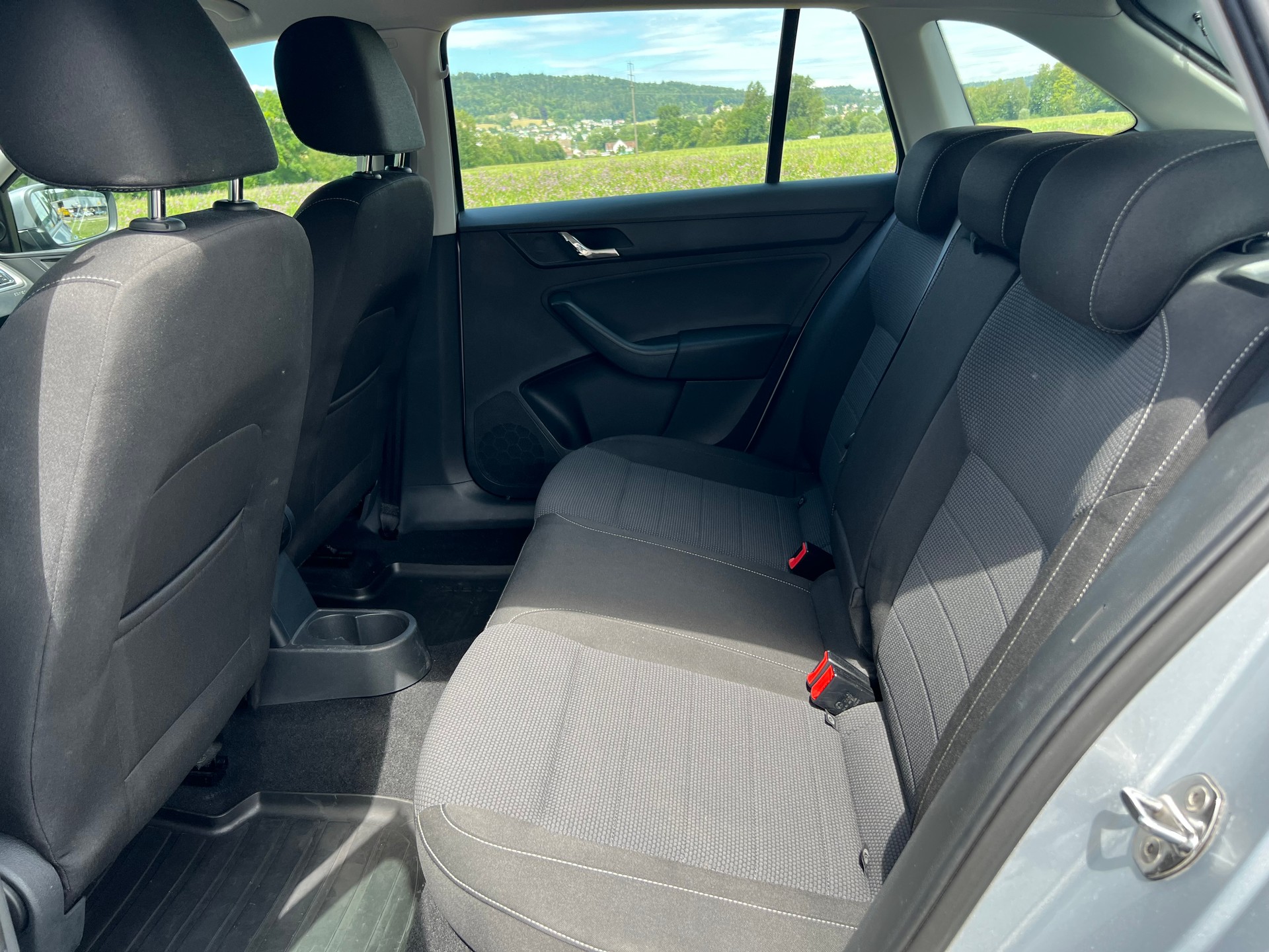 SKODA Rapid Spaceback 1.4 TSI Elegance DSG-image-6