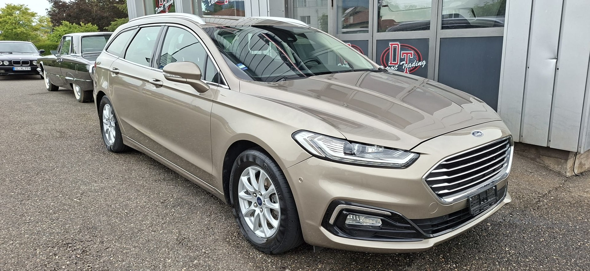 FORD 2.0 HEV 187 Titanium