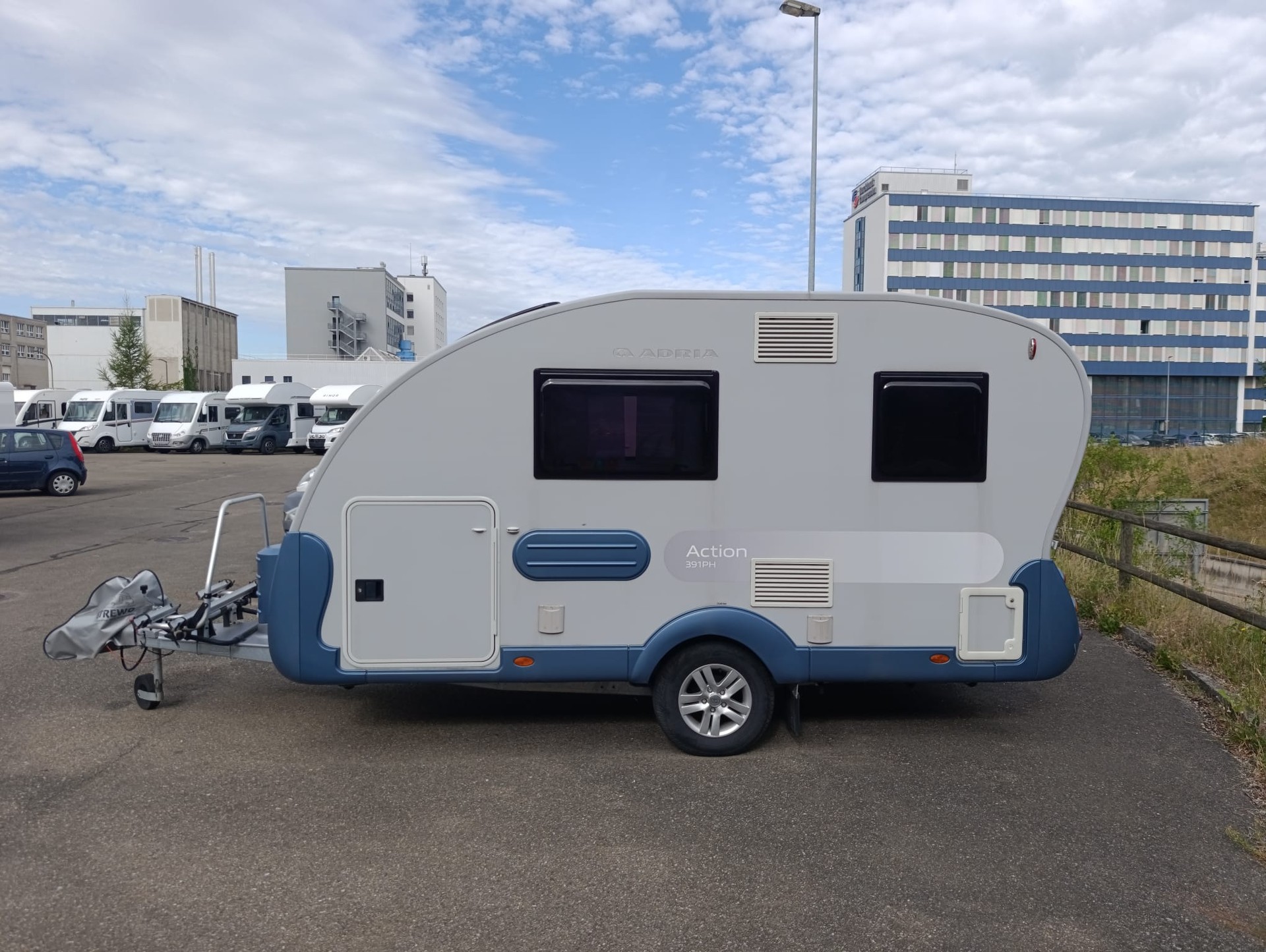 ADRIA E Action 391 PH-showroom-element-2