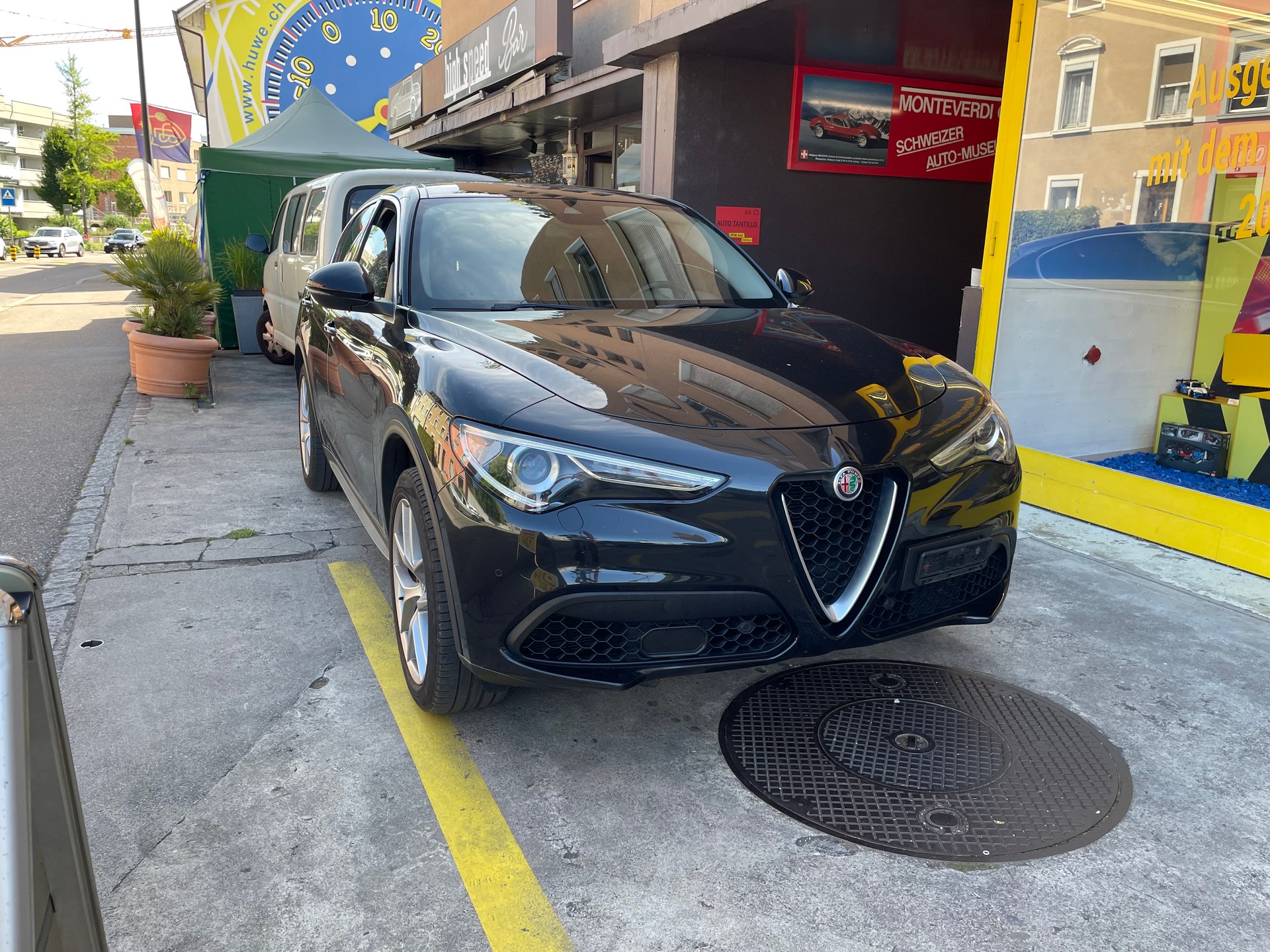 ALFA ROMEO Stelvio 2.0 Executive Q4 Automatic, Frisch ab MFK 30.07.2026-showroom-element-2