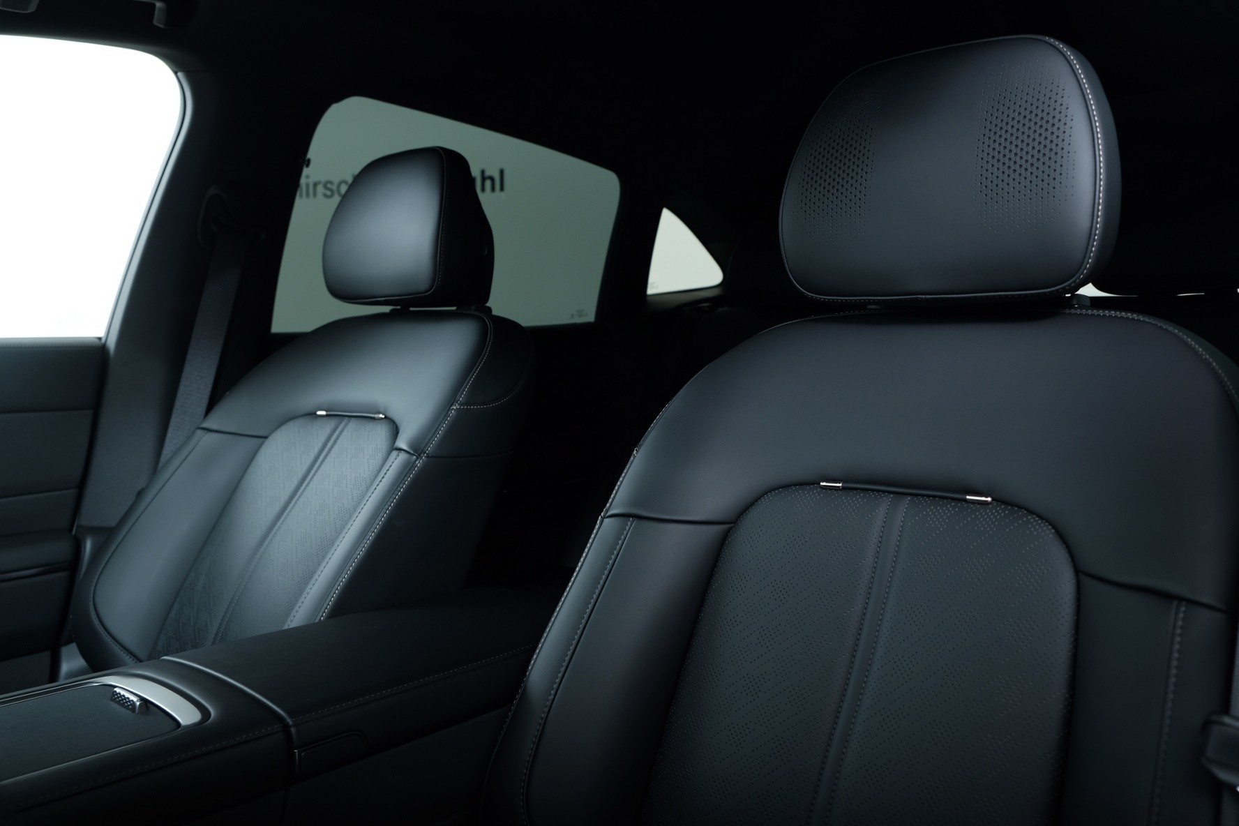 ZEEKR 7X Privilege AWD-image-11