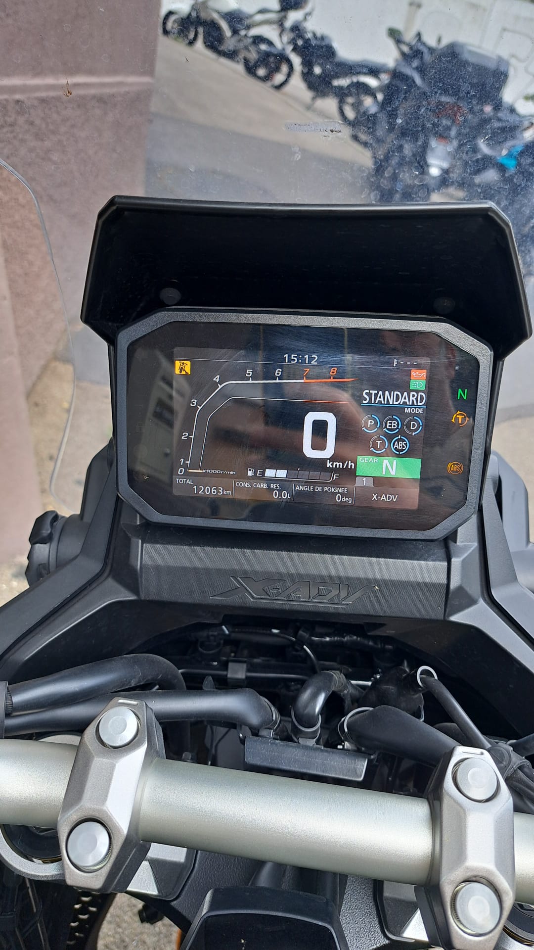 HONDA X-ADV 750 (35kW)-image-3