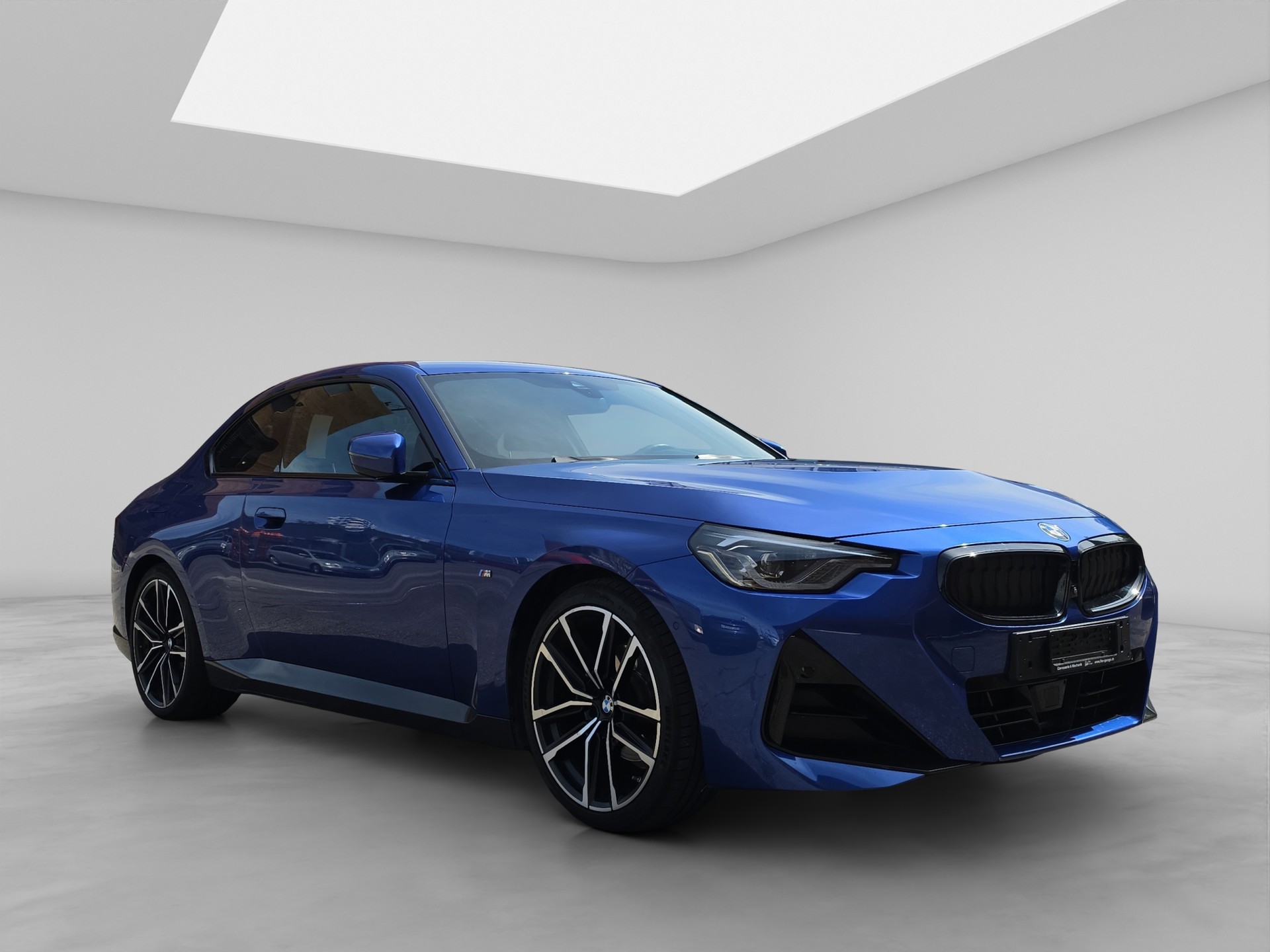 BMW 220i M Sport-image-5