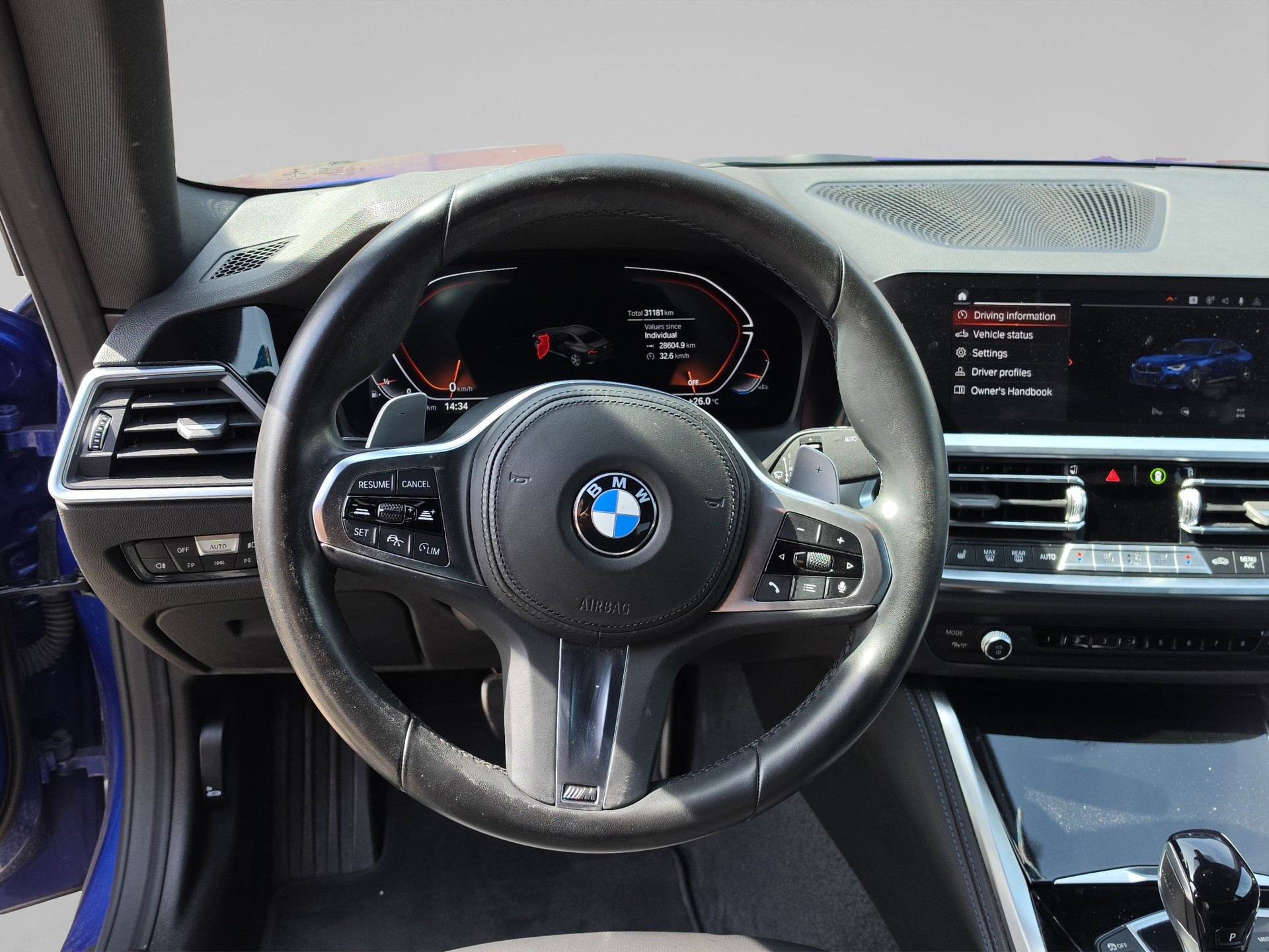 BMW 220i M Sport-image-10