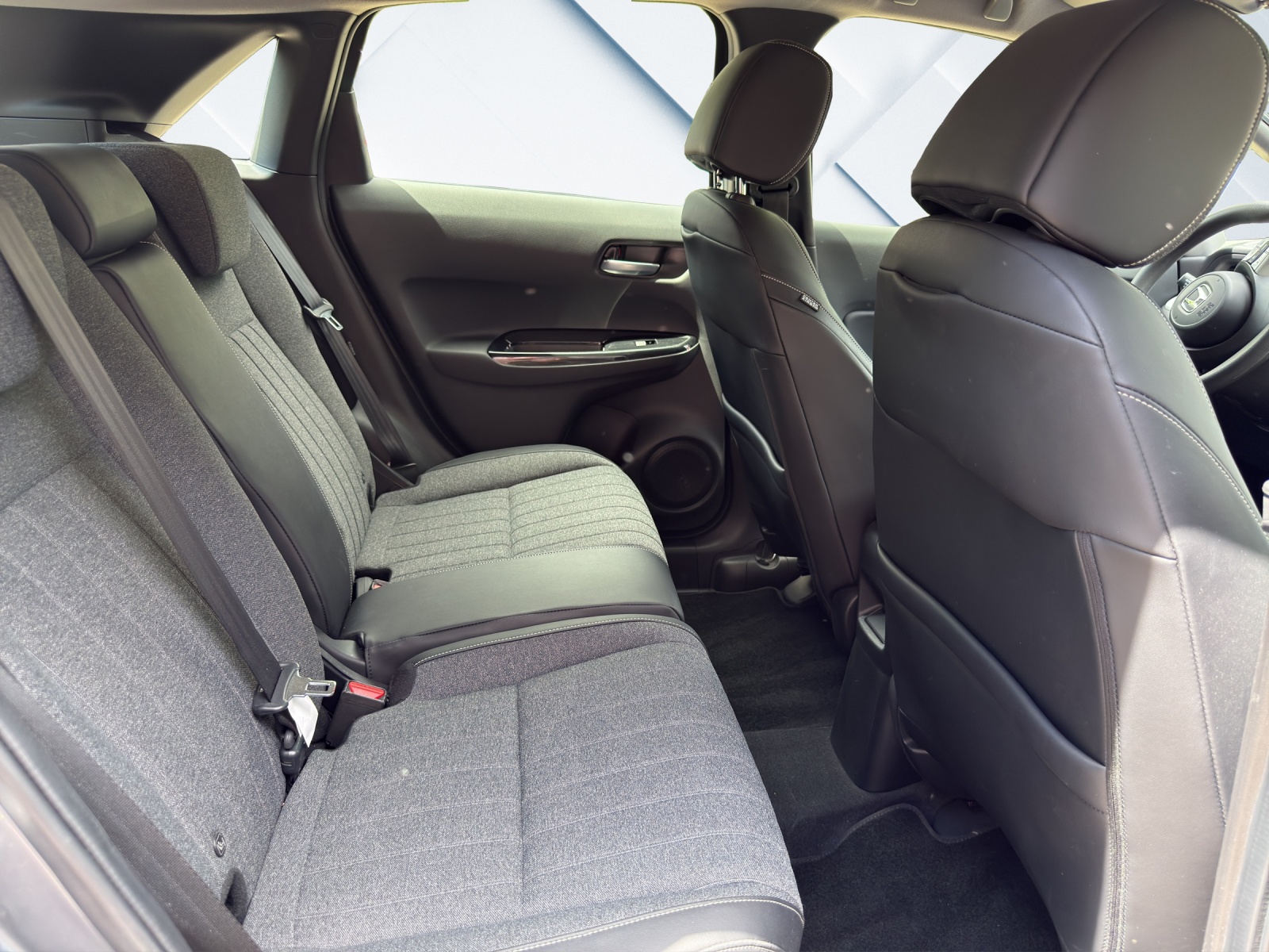 HONDA Jazz 1.5 i-MMD Elegance-image-15