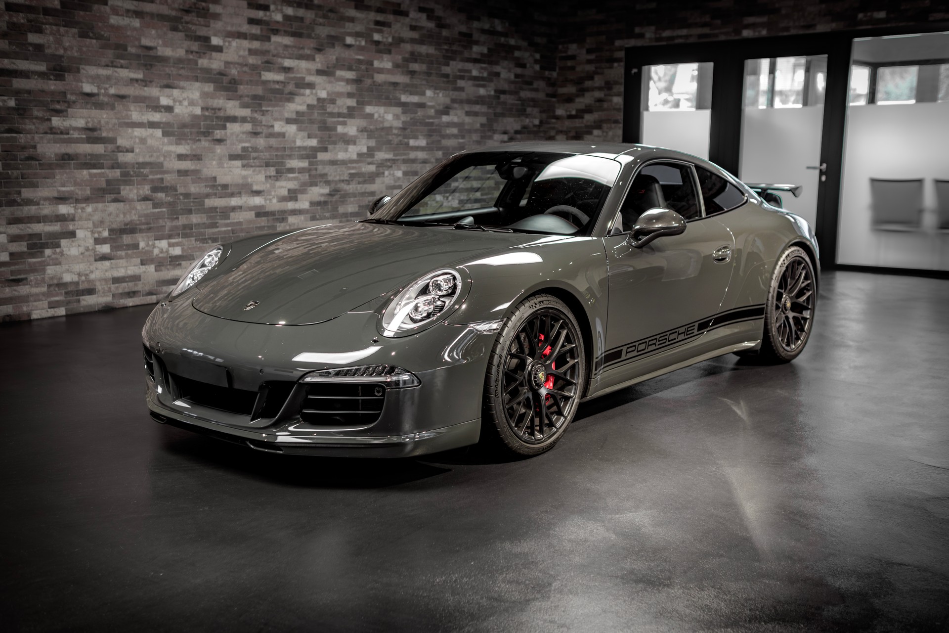 PORSCHE 911 Carrera 4 GTS PDK