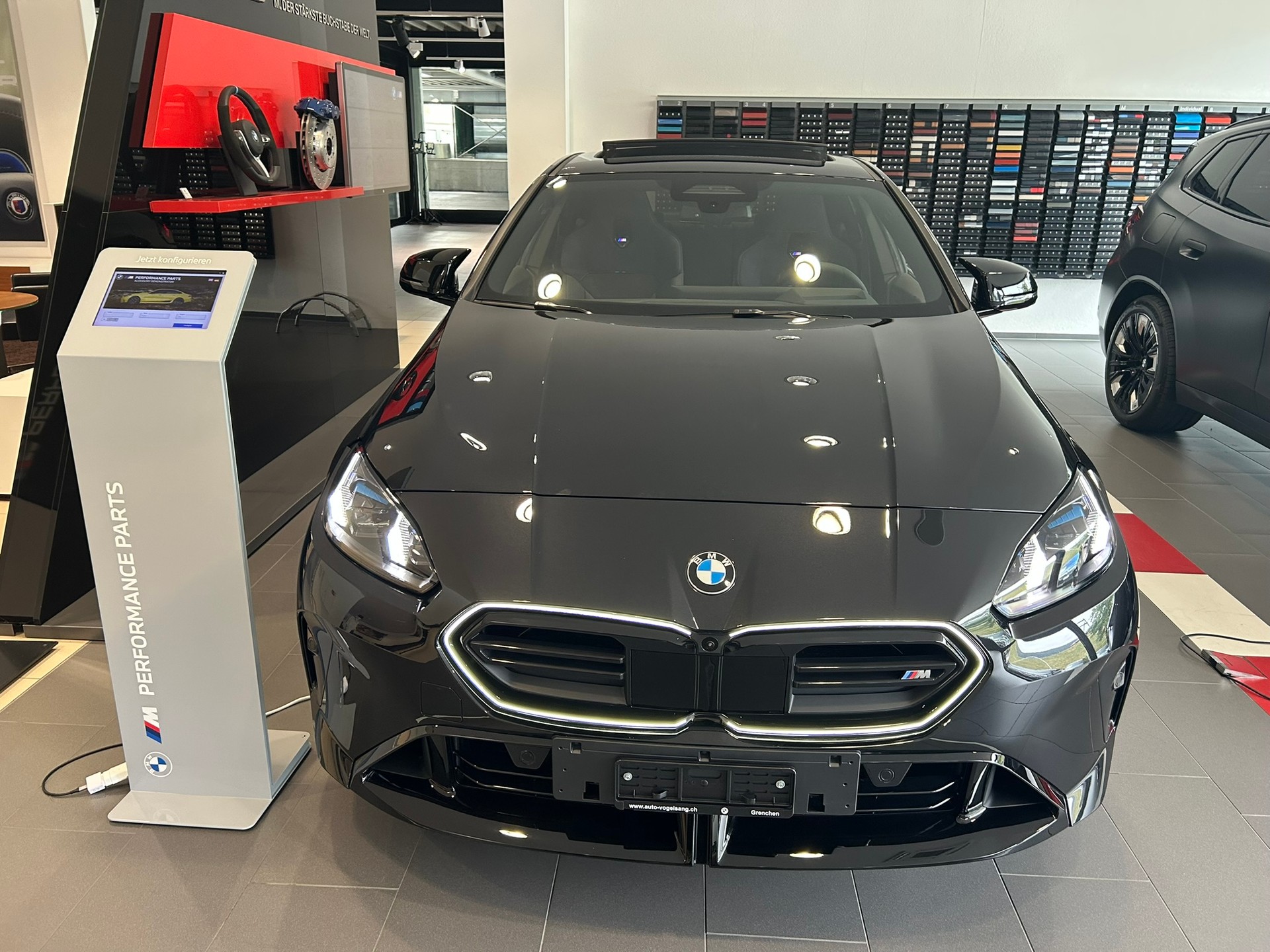 BMW M235 xDrive Gran Coupé M Sport Pro-showroom-element-2