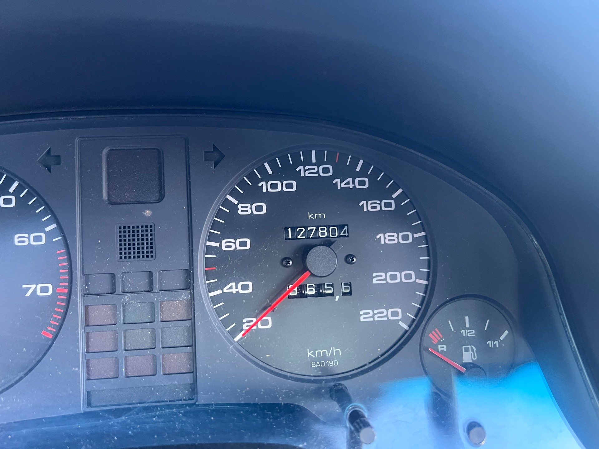 AUDI 2.0 E-image-8