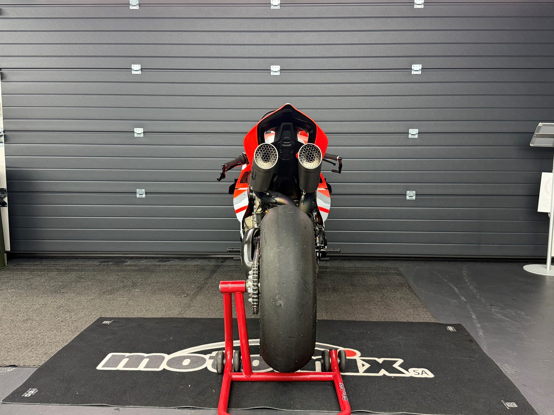 DUCATI Panigale 1103 V4-image-3