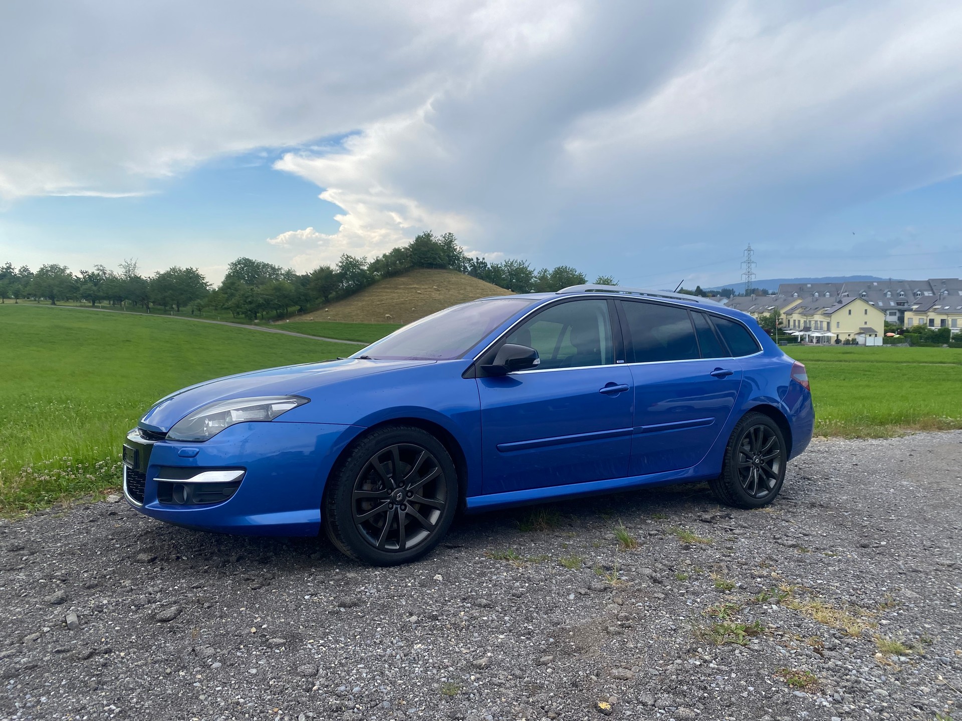 RENAULT Laguna Grandtour 2.0 dCi Bose Automatic