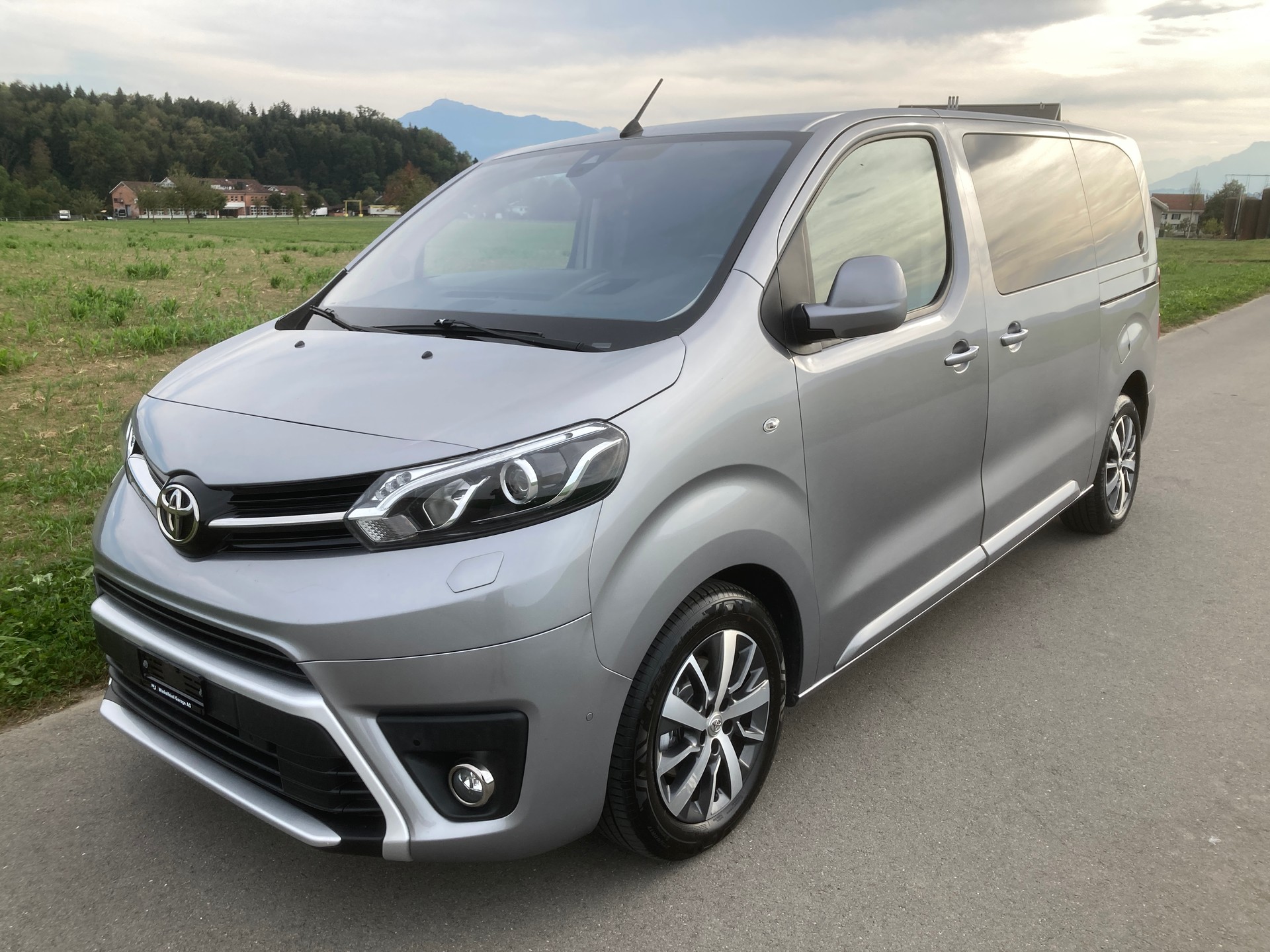 TOYOTA Proace Verso 2.0 D-4D 4x4 Trend Medium
