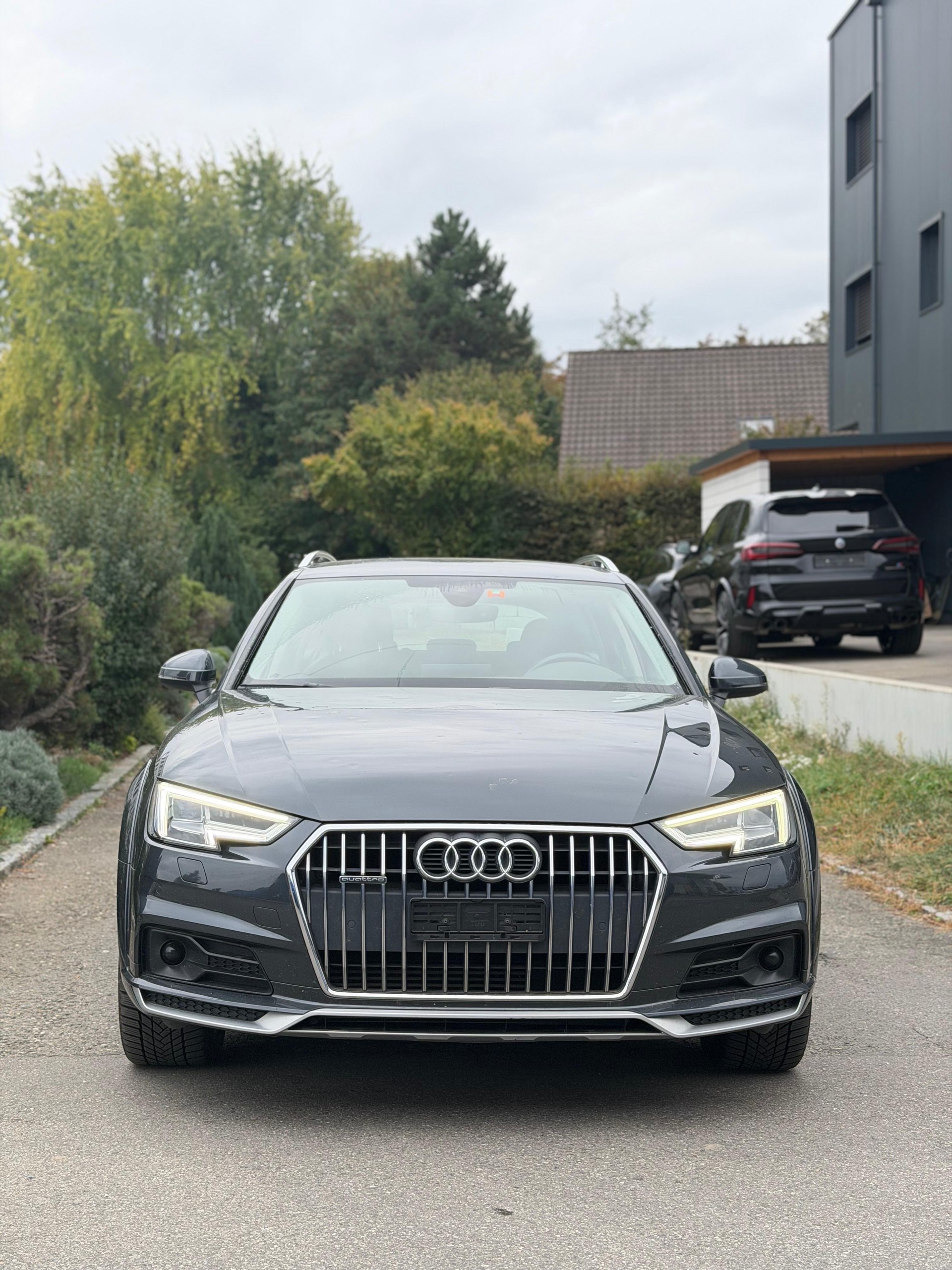 AUDI A4 allroad 2.0 TFSI quattro S-tronic-showroom-element-2