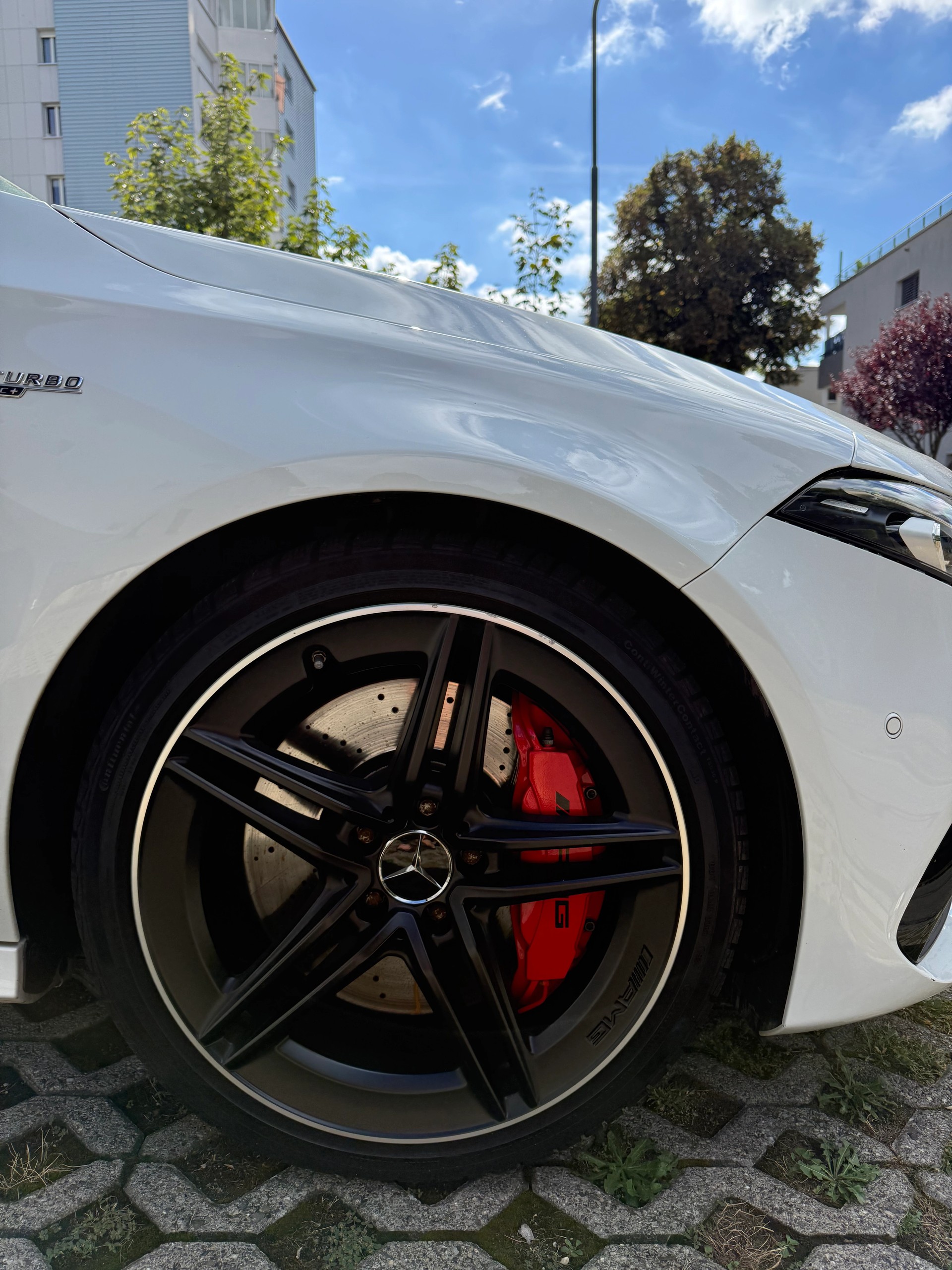 MERCEDES-BENZ A 45 S AMG 4matic+-image-9