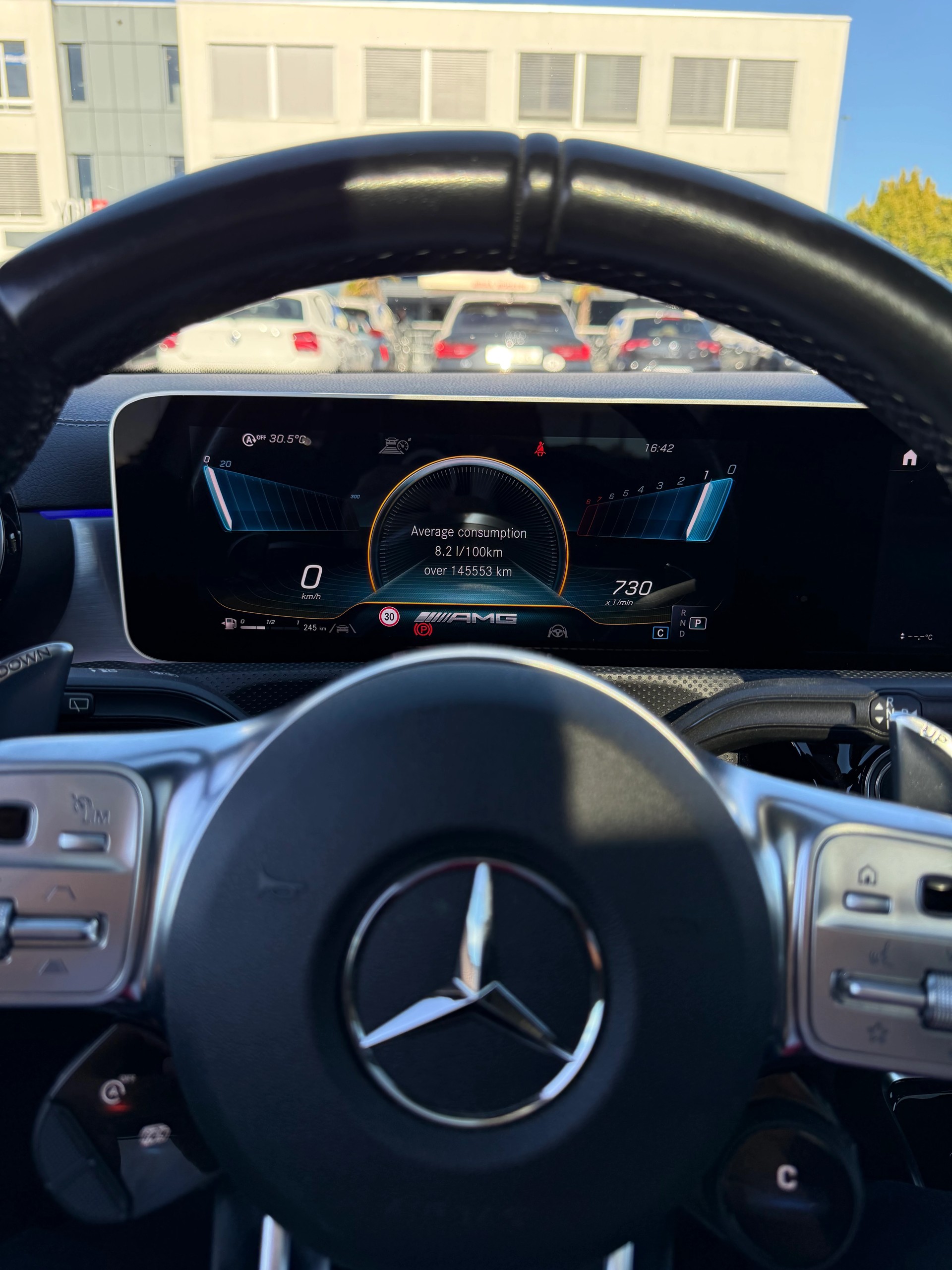 MERCEDES-BENZ A 45 S AMG 4matic+-image-4