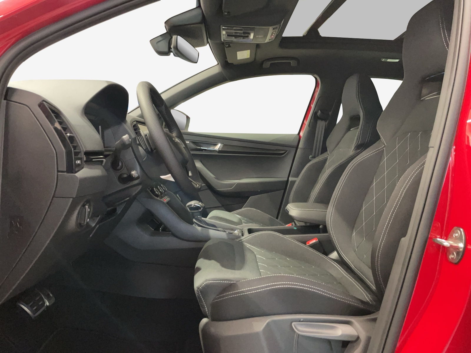 SKODA Karoq 2.0 TSI SportLine 4x4 DSG-image-5