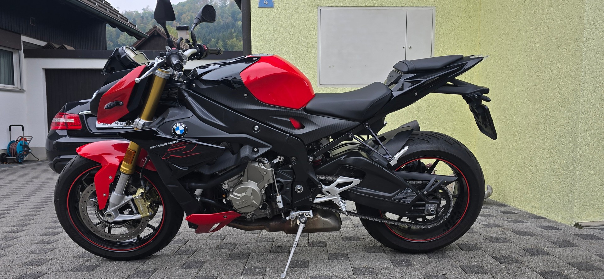 BMW S 1000 R ABS-image-1
