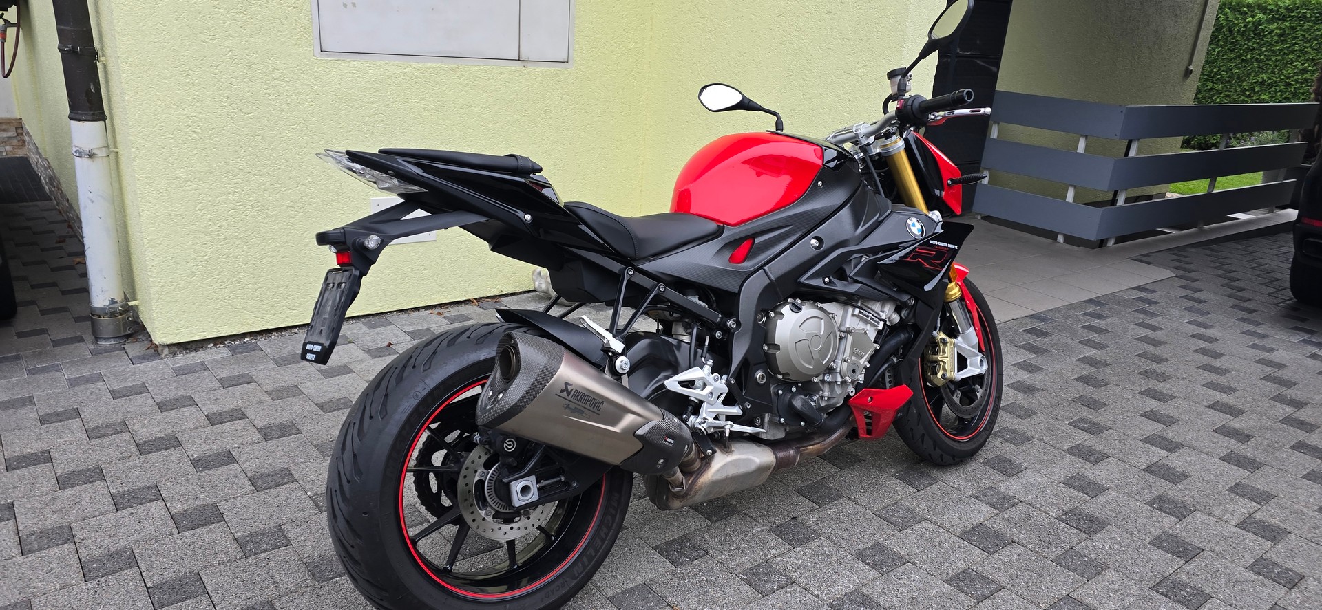 BMW S 1000 R ABS-image-2