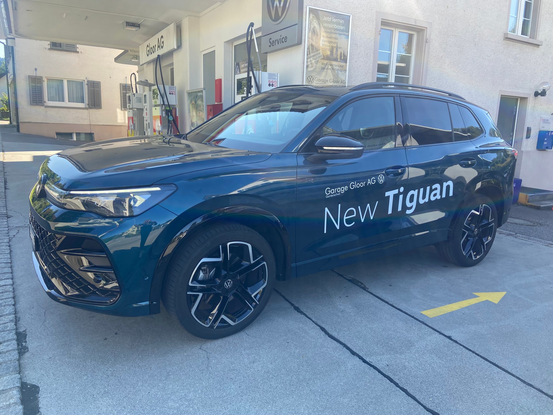 VW Tiguan 2.0 TDI SCR R-Line 4Motion DSG-showroom-element-1