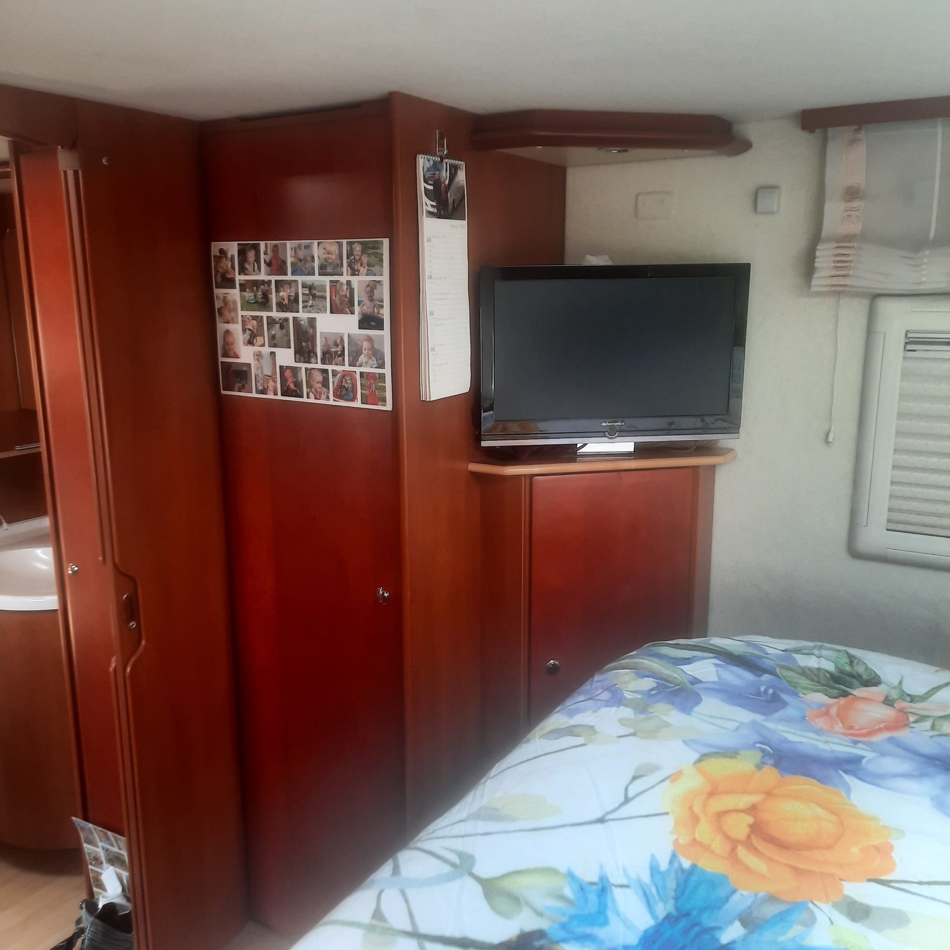 CONCORDE Liner 990G mit Motorradgarage auf MAN TGL 12.250-image-24