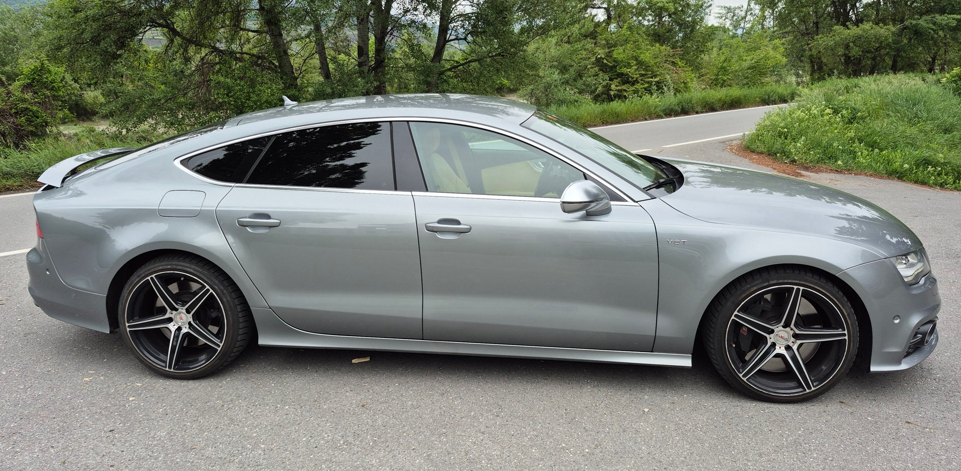 AUDI S7 Sportback 4.0 TFSI V8 quattro S-tronic-image-4