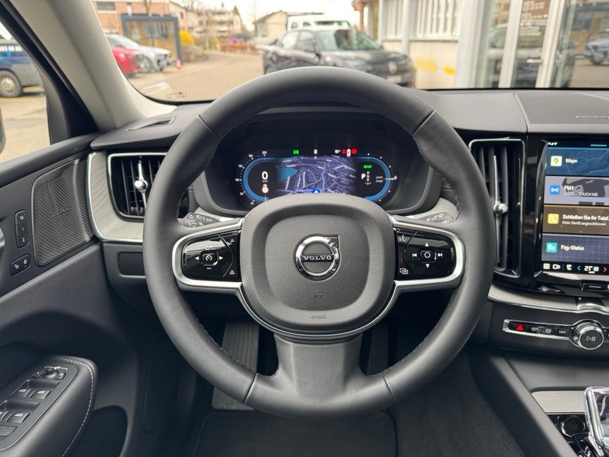 VOLVO XC60 2.0 T6 TE Ultra Bright eA-image-10