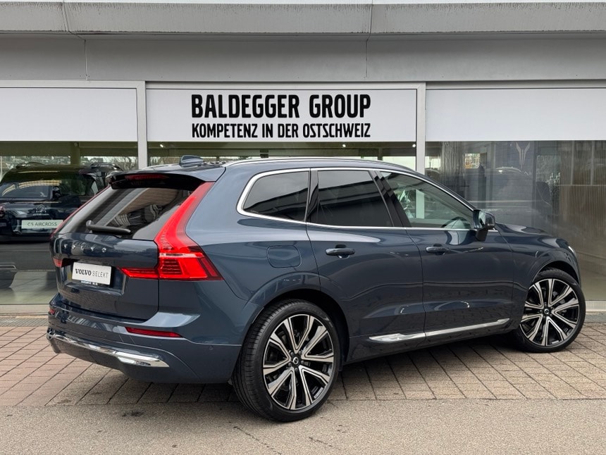 VOLVO XC60 2.0 T6 TE Ultra Bright eA-showroom-element-1