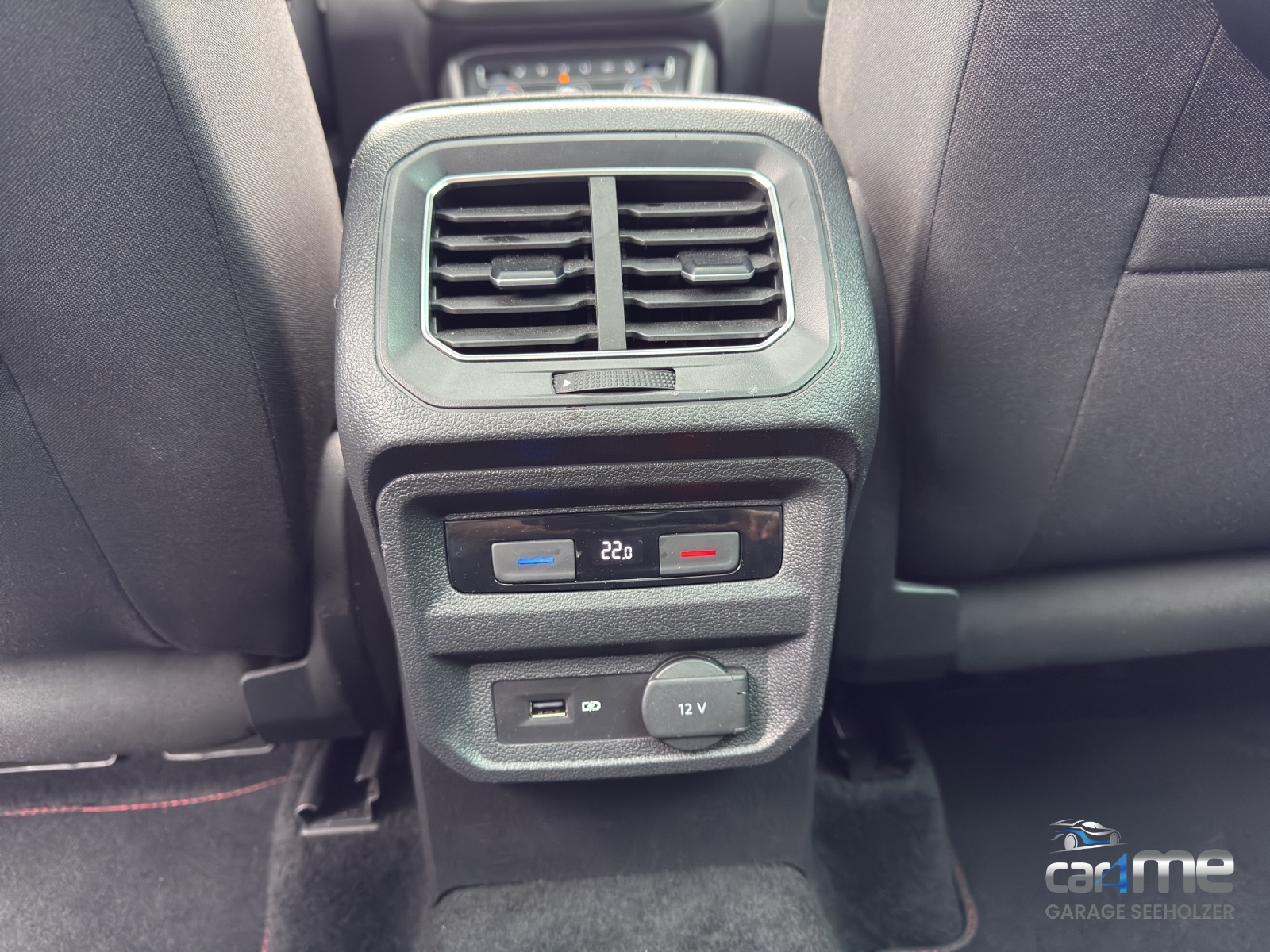 VW Tiguan 2.0TSI Comfortline 4Motion DSG-image-17
