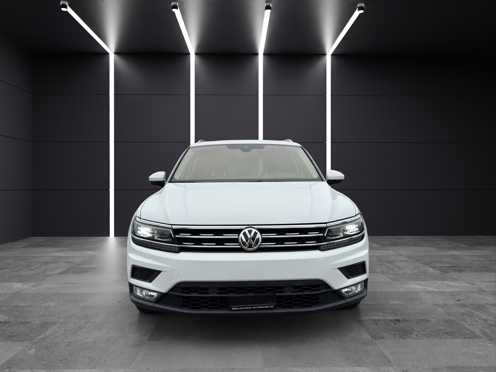 VW Tiguan 2.0TSI Comfortline 4Motion DSG-image-8