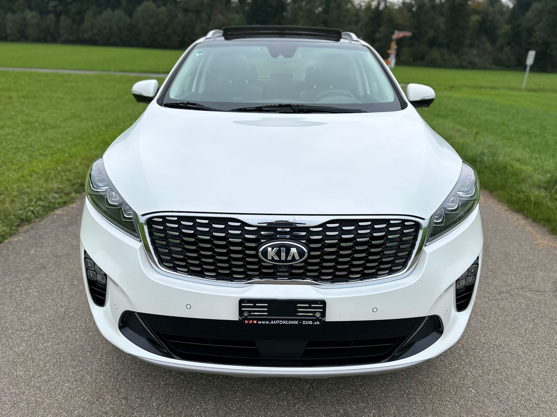 KIA Sorento 2.2 CRDI Style 7P. Automatic-showroom-element-2