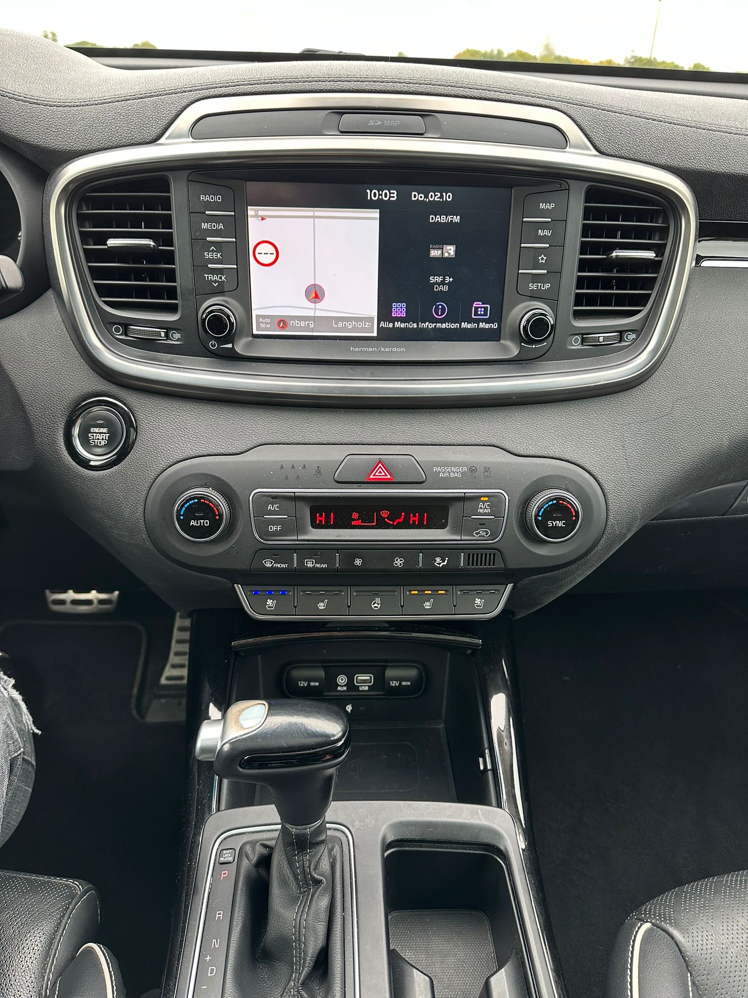 KIA Sorento 2.2 CRDI Style 7P. Automatic-image-18