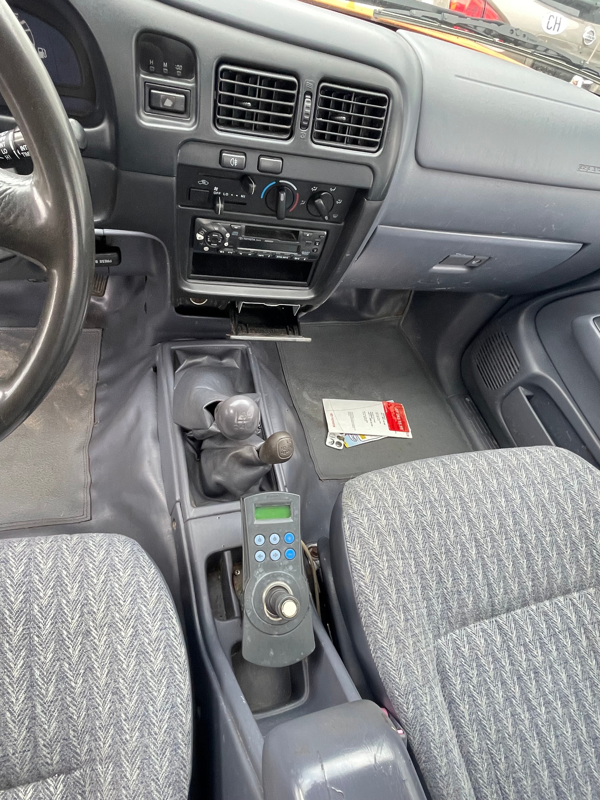TOYOTA Hilux 4x4 2.5 D-4D-image-6