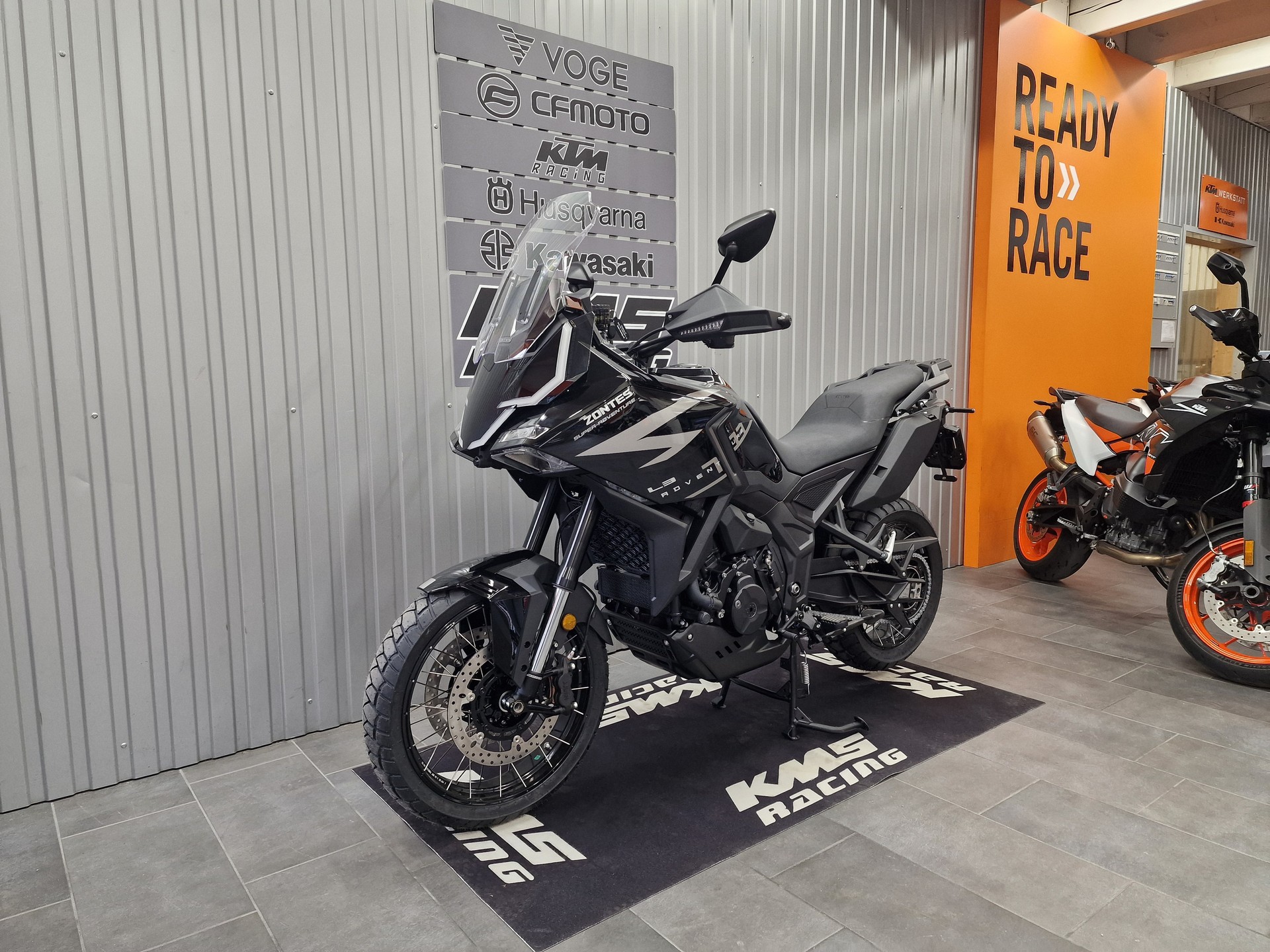 ZONTES 703F-showroom-element-2