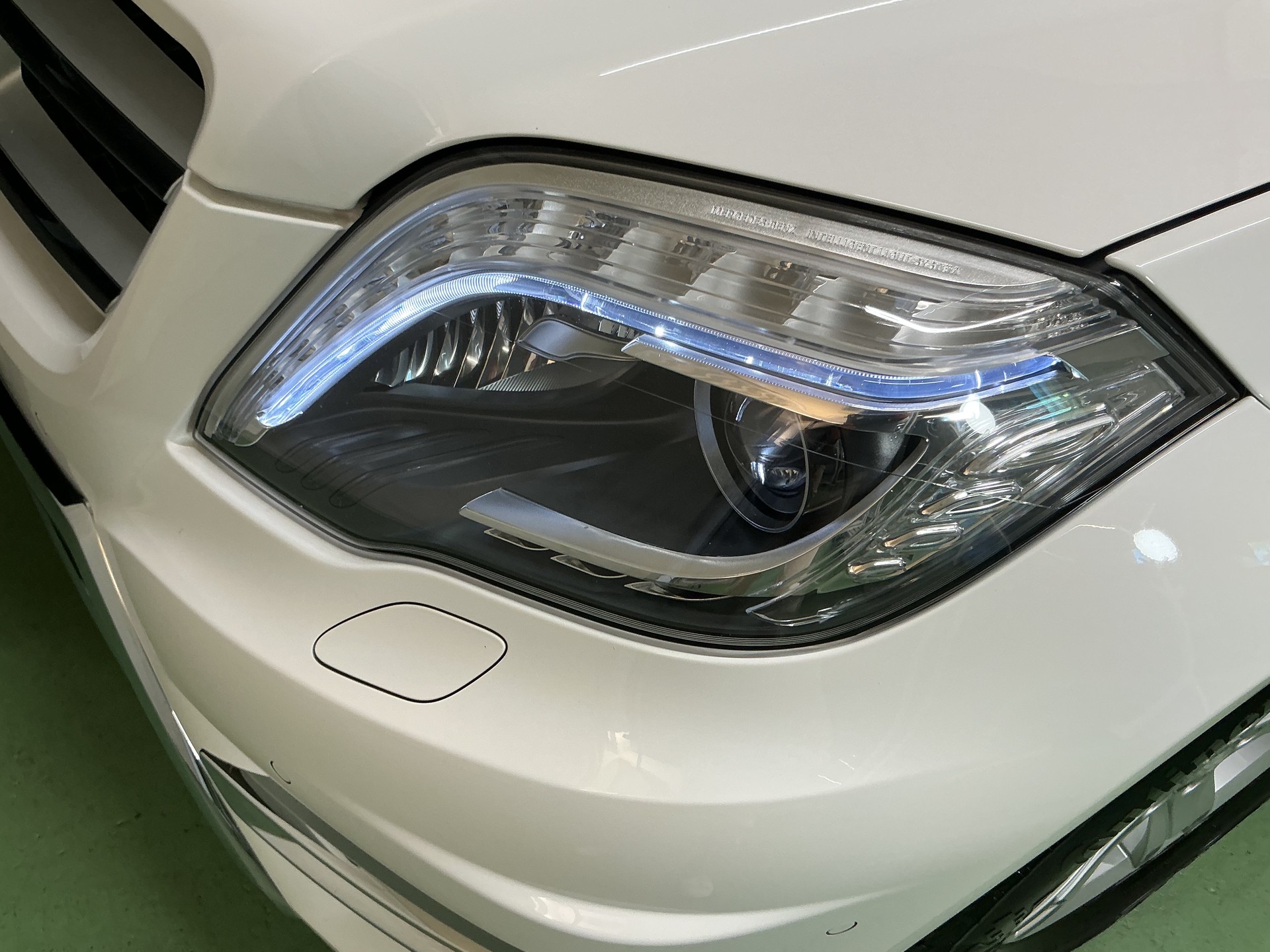 MERCEDES-BENZ GLK 220 BlueTEC Swiss Star Ed. 4Matic 7G-Tronic-image-8