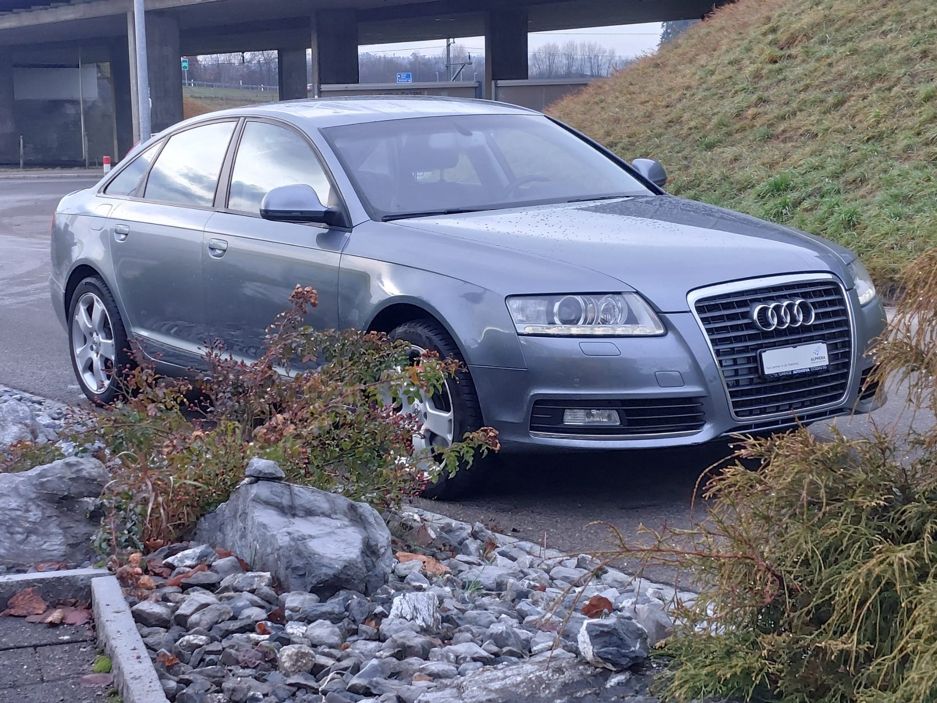 AUDI A6 Limousine 2.0 TFSI-showroom-element-3