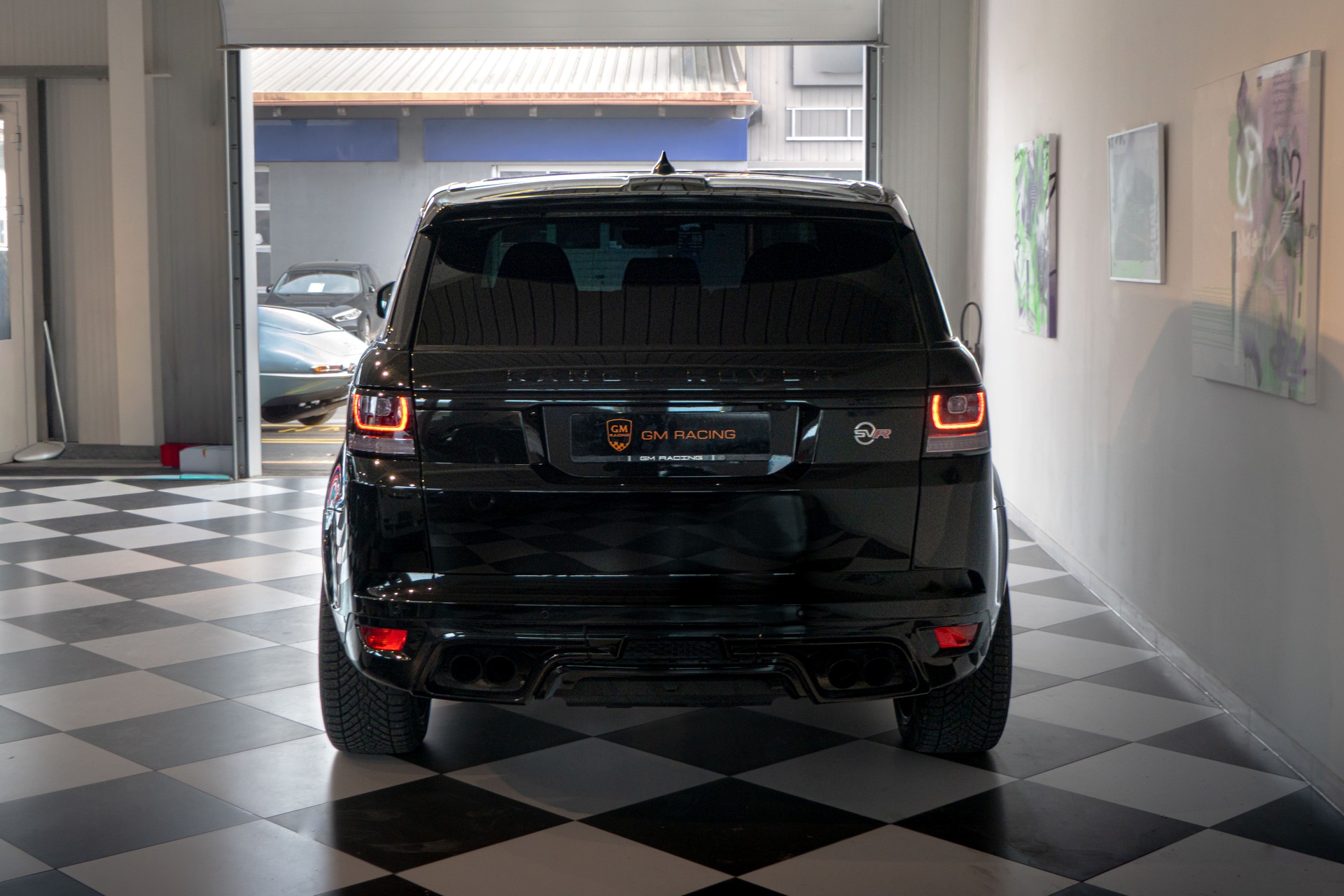 LAND ROVER Range Rover Sport 5.0 V8 SVR-image-4