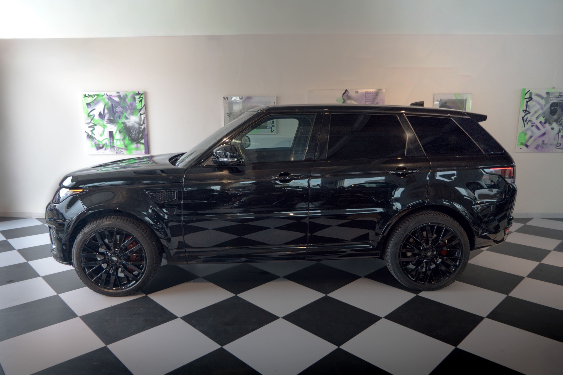 LAND ROVER Range Rover Sport 5.0 V8 SVR-image-2