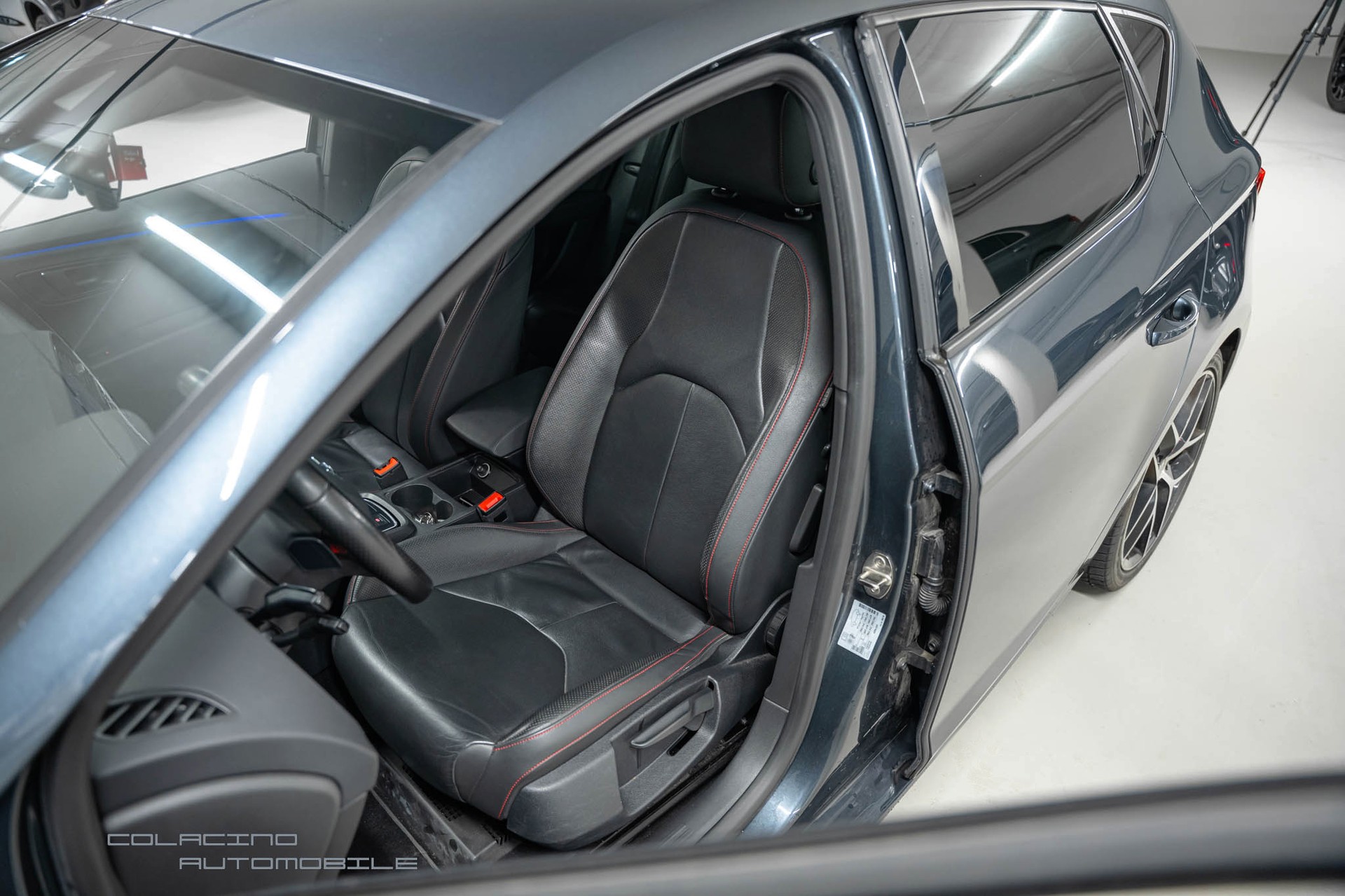 SEAT Leon 2.0 TSI SWISS FR DSG-image-13