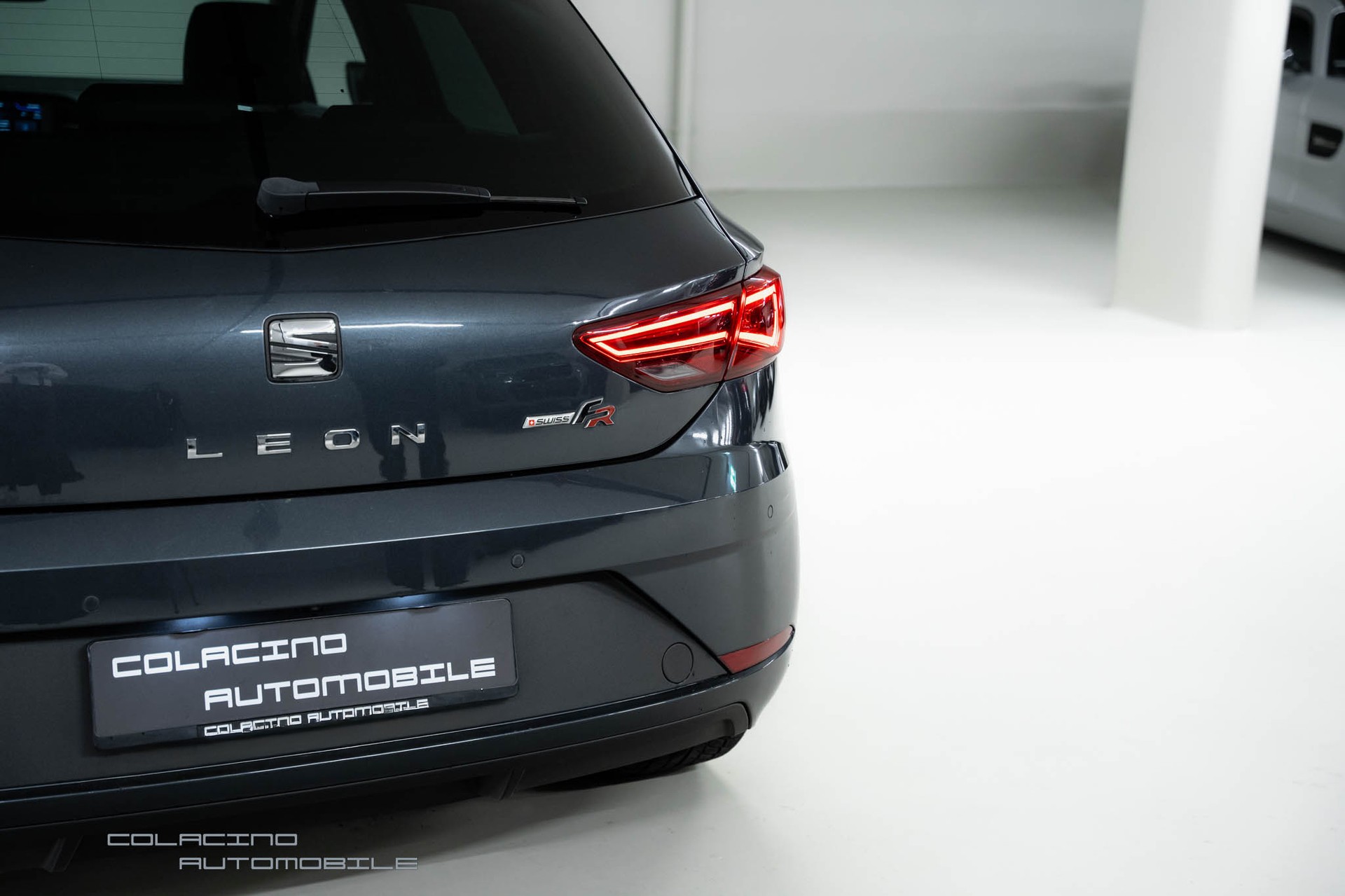 SEAT Leon 2.0 TSI SWISS FR DSG-image-7