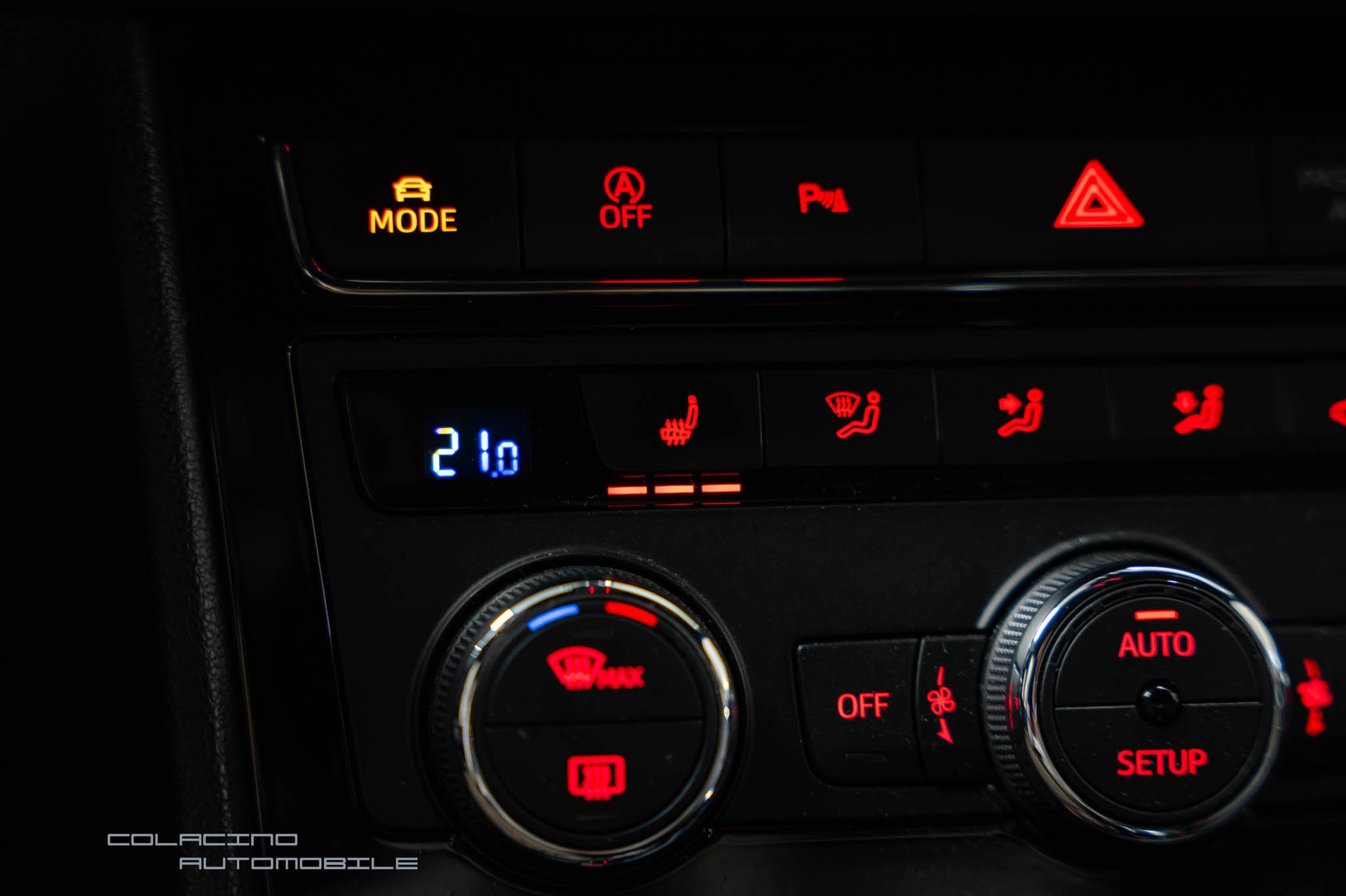 SEAT Leon 2.0 TSI SWISS FR DSG-image-23