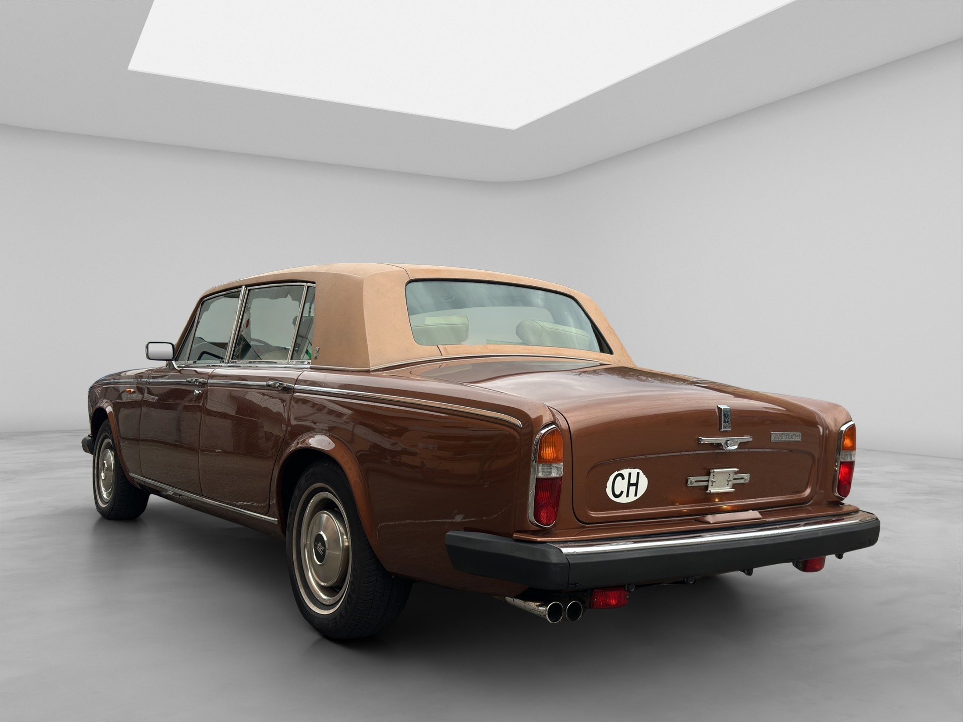 ROLLS-ROYCE Silver Wraith-showroom-element-3