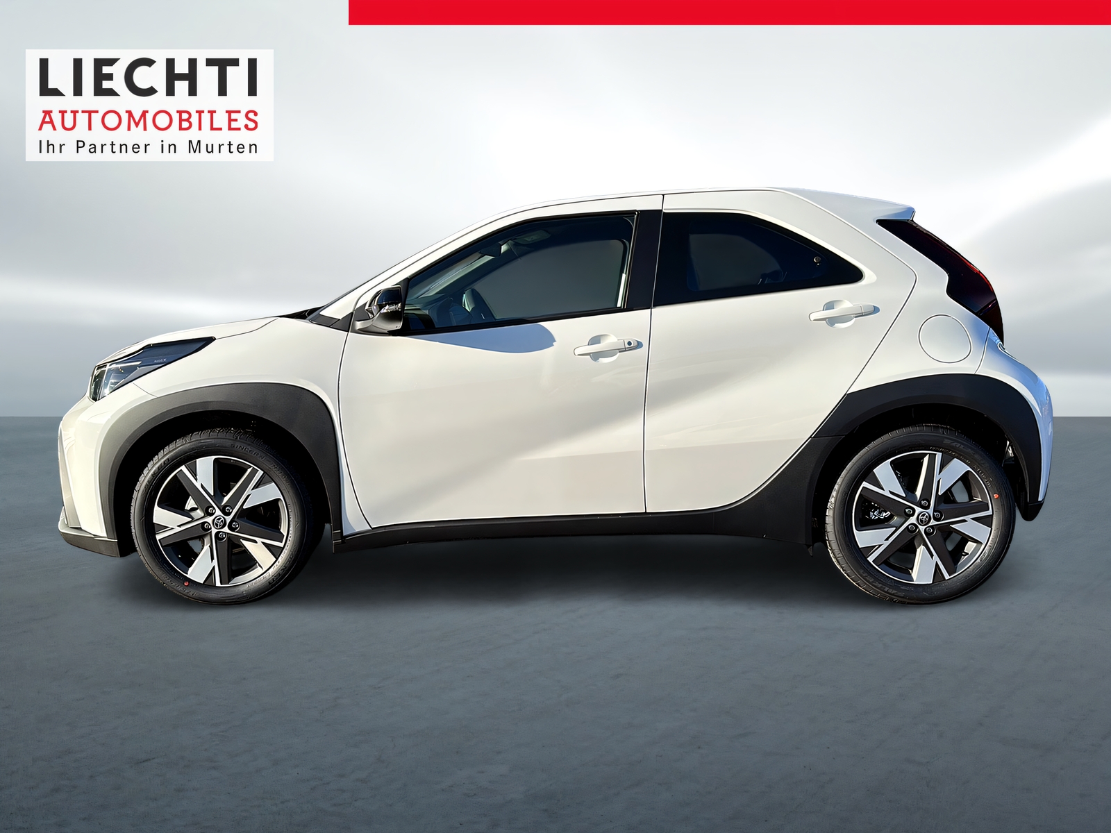 TOYOTA Aygo X 1.5 Comfort e-CVT-showroom-element-1