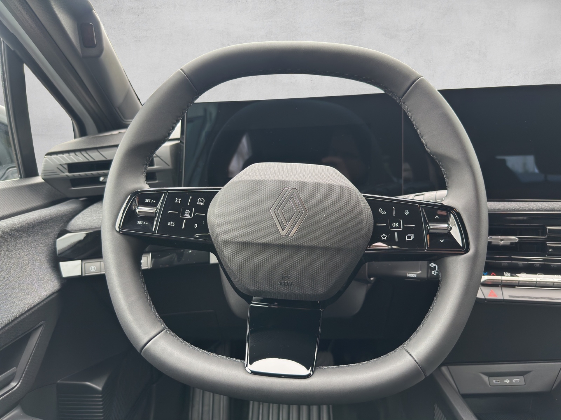 RENAULT CLIO evolution TCe115-image-7