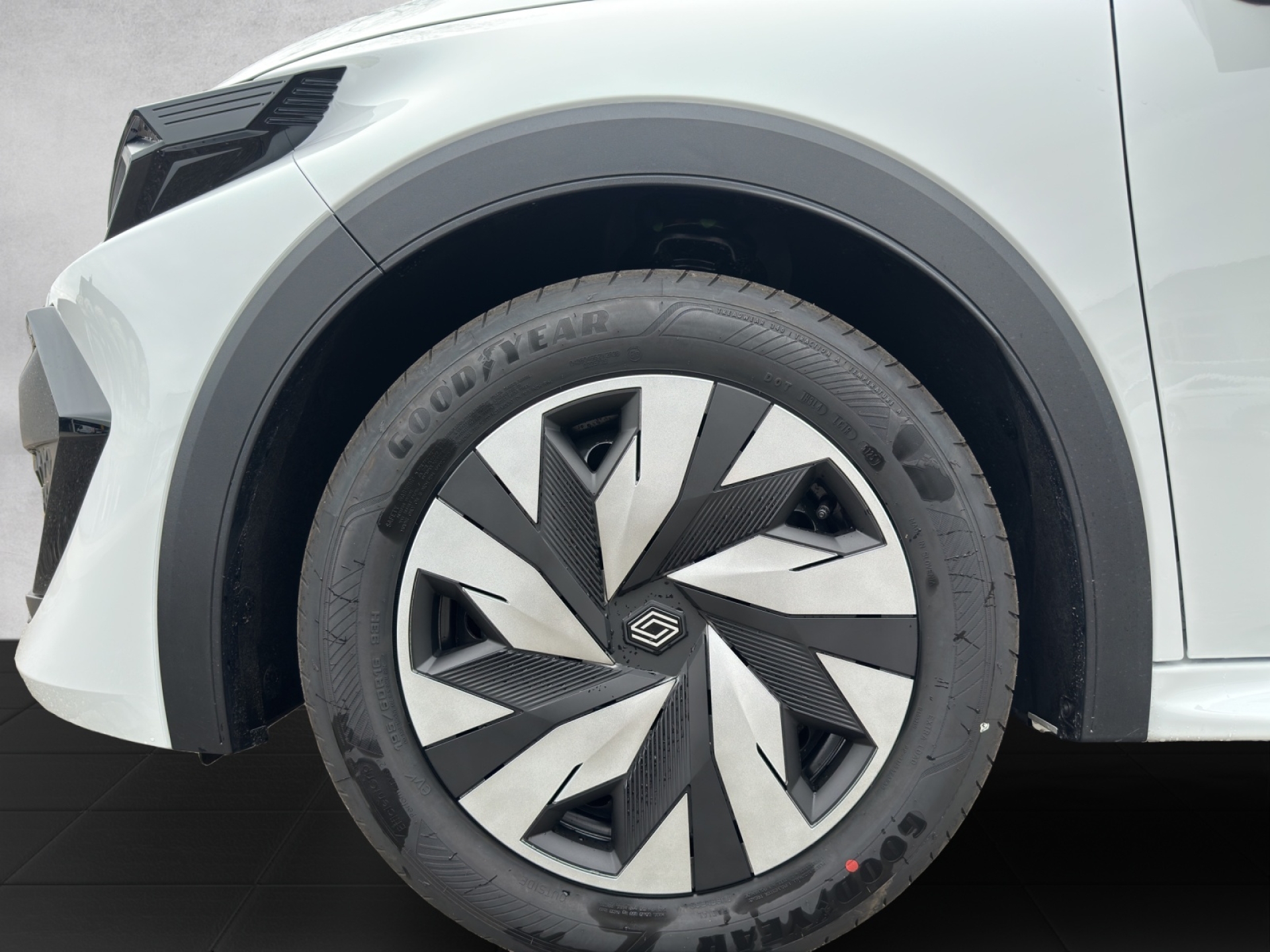 RENAULT CLIO evolution TCe115-image-14
