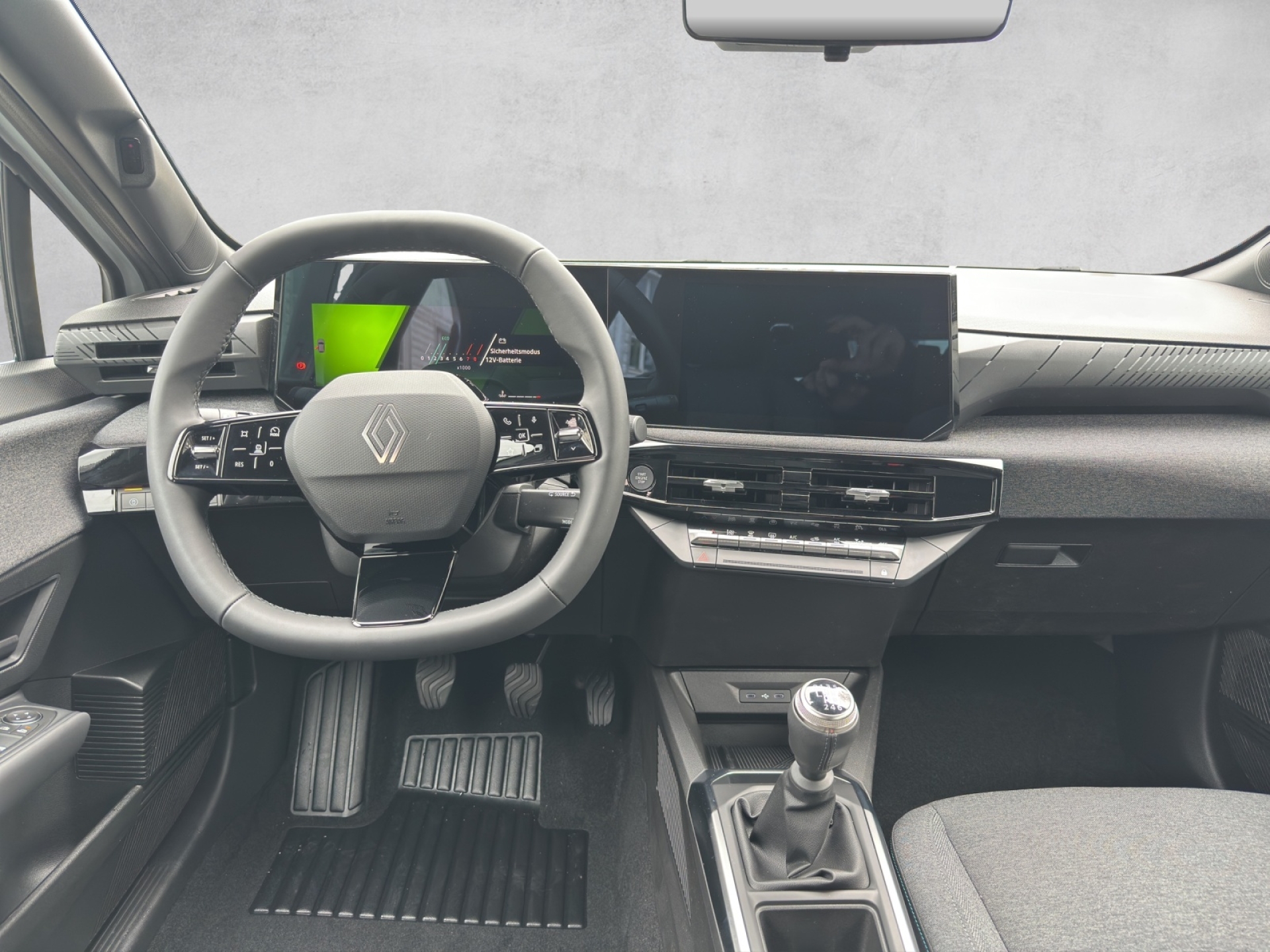 RENAULT CLIO evolution TCe115-image-10