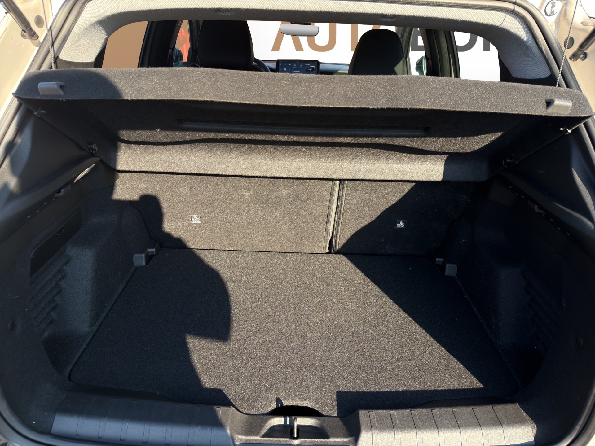 JEEP Avenger Summit-image-17