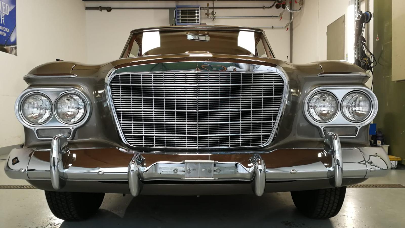 STUDEBAKER Lark Cruiser V8 1963-image-1