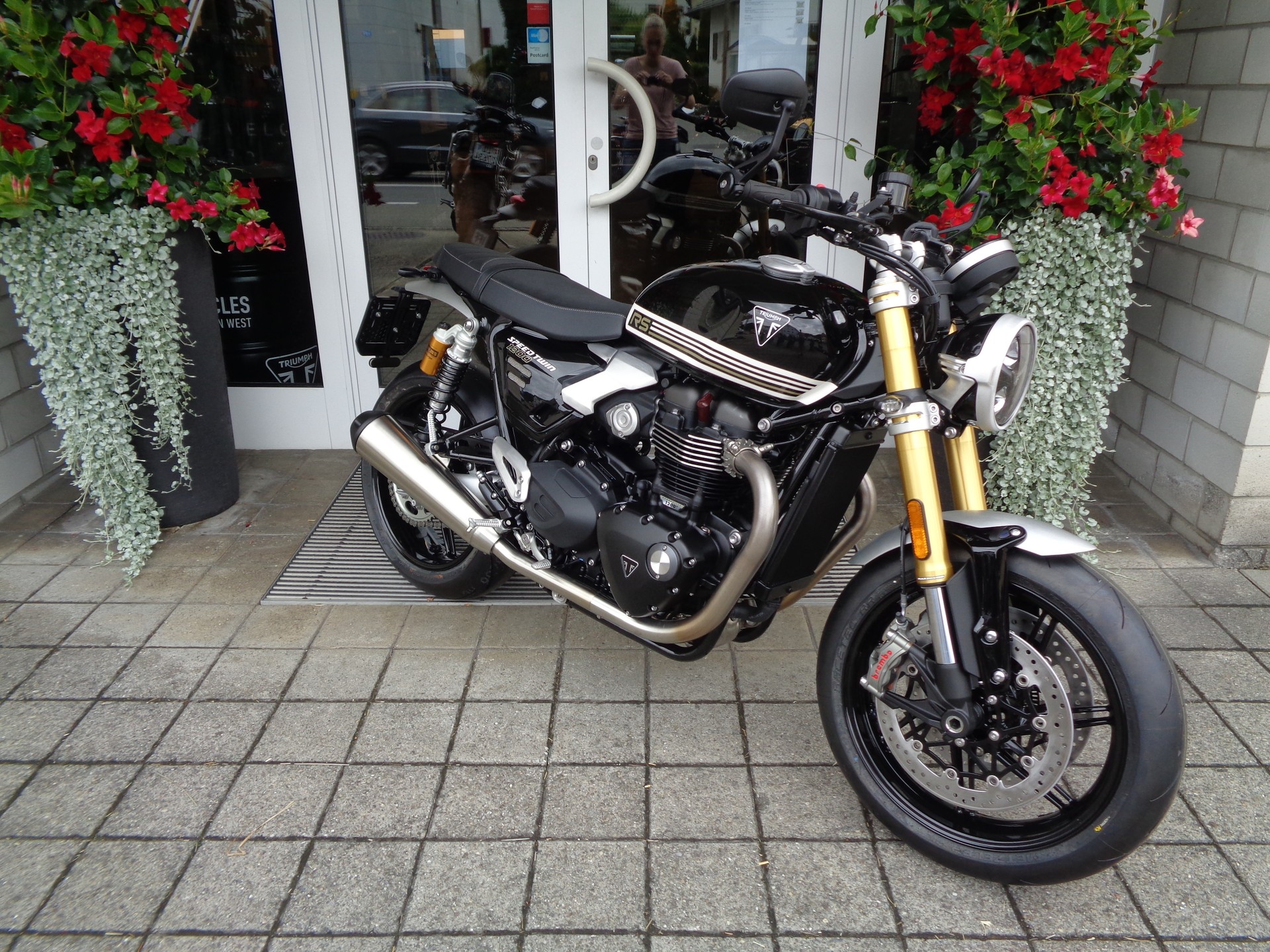 TRIUMPH Speed Twin 1200 RS-image-2