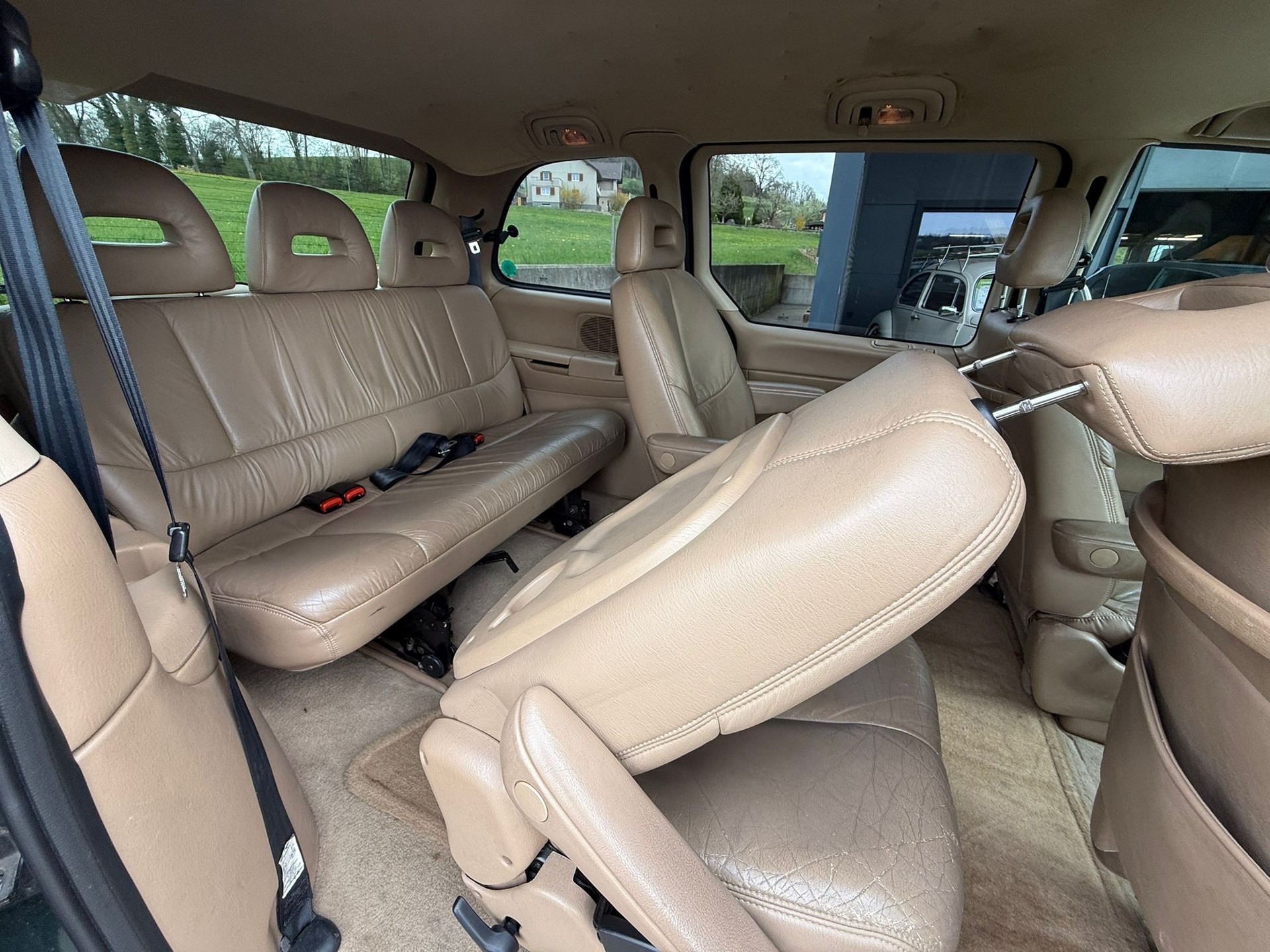 CHRYSLER Voyager 3.3 LE-image-5