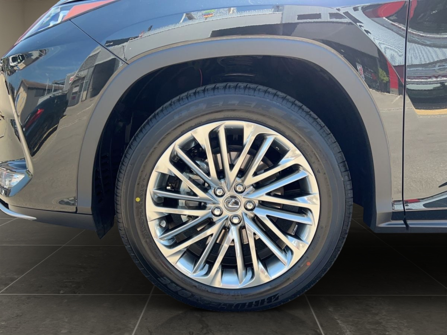 LEXUS RX 450h Excellence-image-15